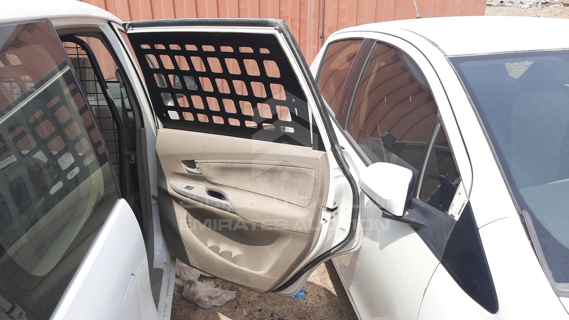 2015 TOYOTA AVANZA VIN: MHKMC13F7FK020036