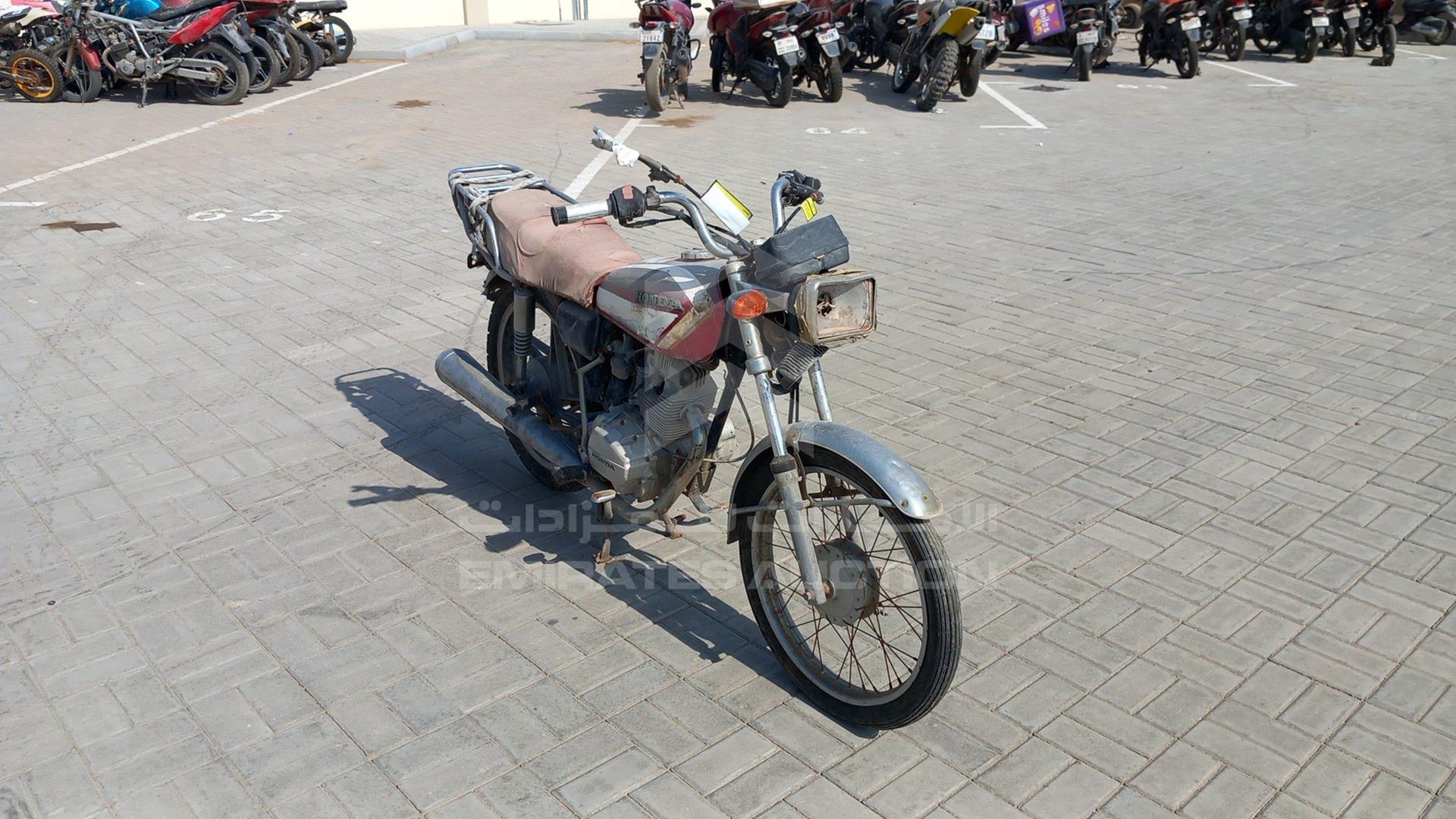 0 HONDA MOTORBIKE VIN: CJ30364005130