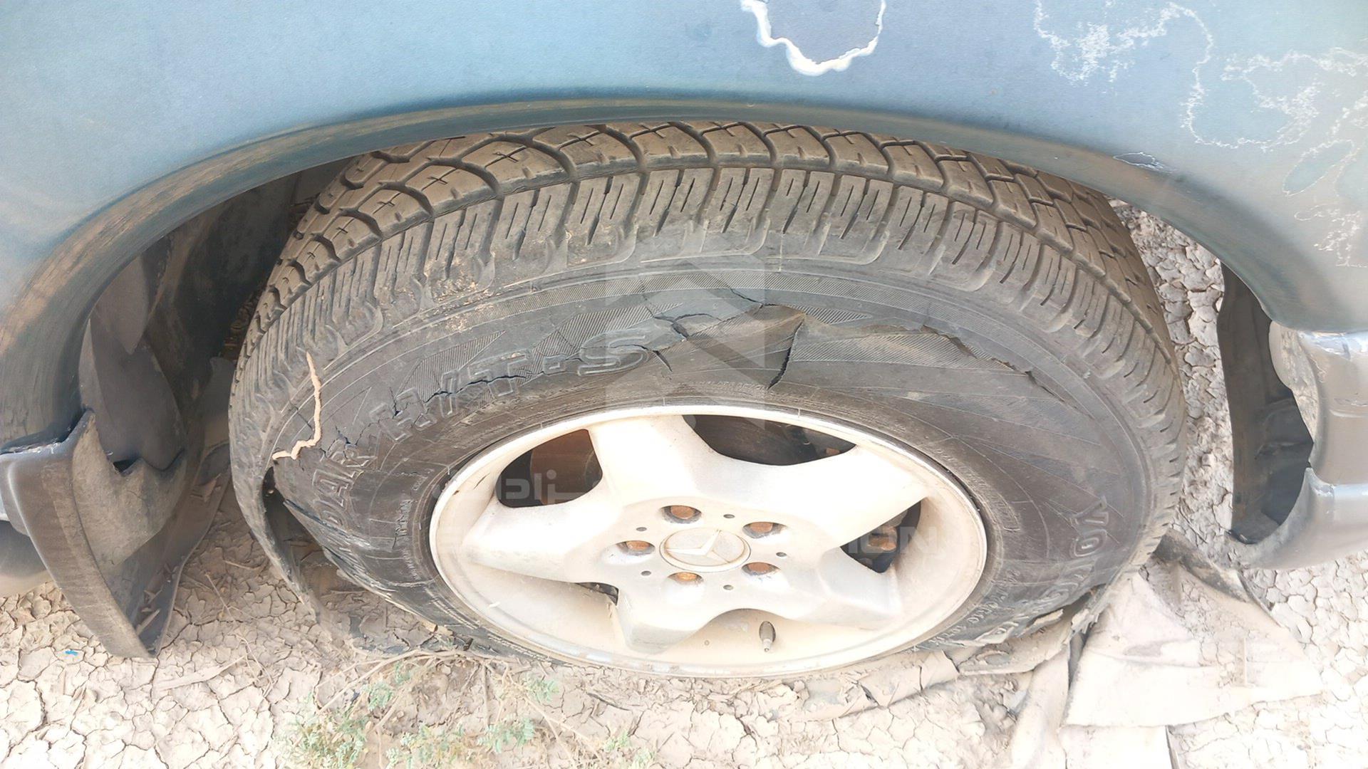 0 MERCEDES --- VIN: WDC1631541A062888