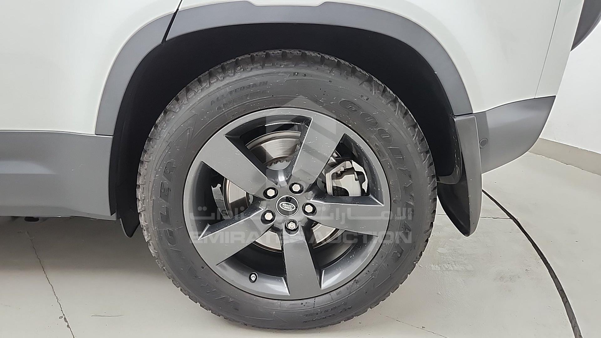 2021 LAND ROVER DEFENDER VIN: SALEA7BU2M2035119
