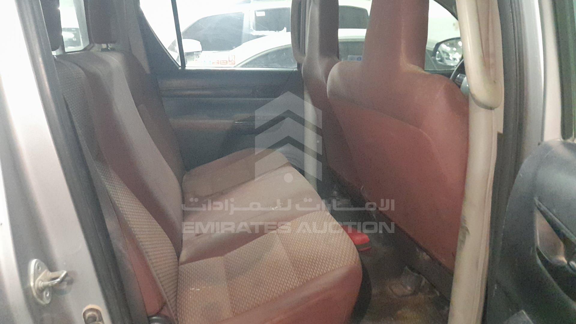 2017 TOYOTA HILUX VIN: MR0DX8CD1H0400317