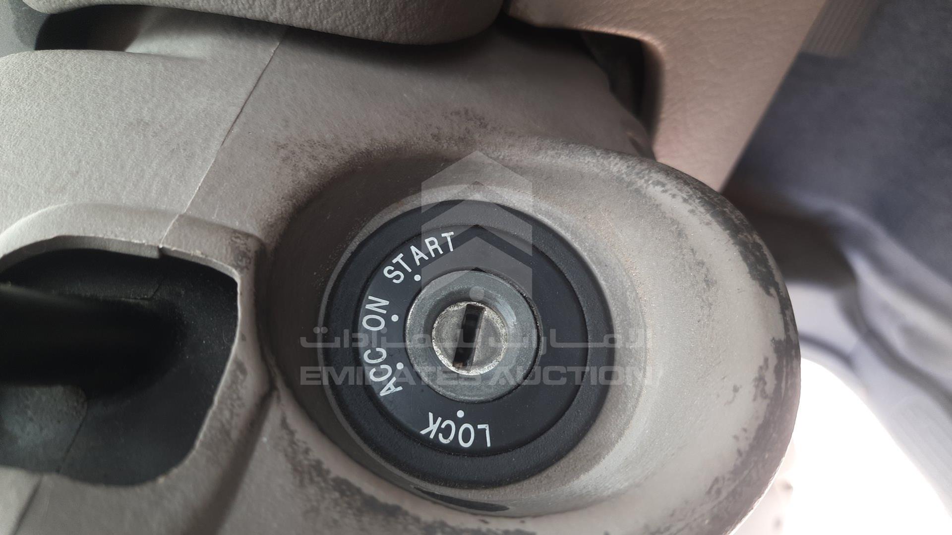 2005 KIA CARNIVAL VIN: KNAUP752856684958