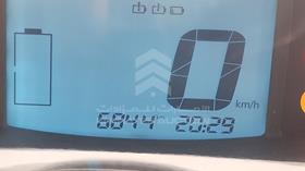 2018 Renault Twizy — Odometer Reading — Photo 2 — Thumbnail