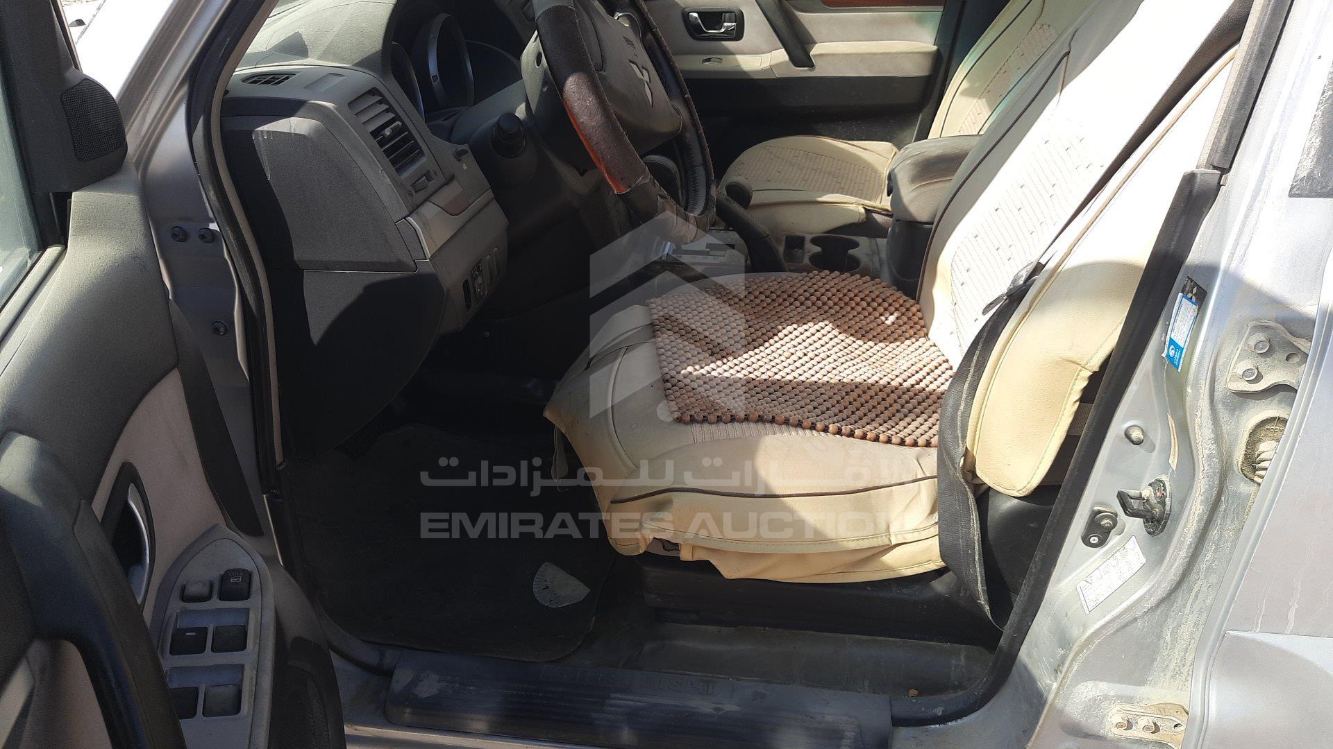 JMYLRV93W9J704746 - 2009 Mitsubishi Pajero - #459697