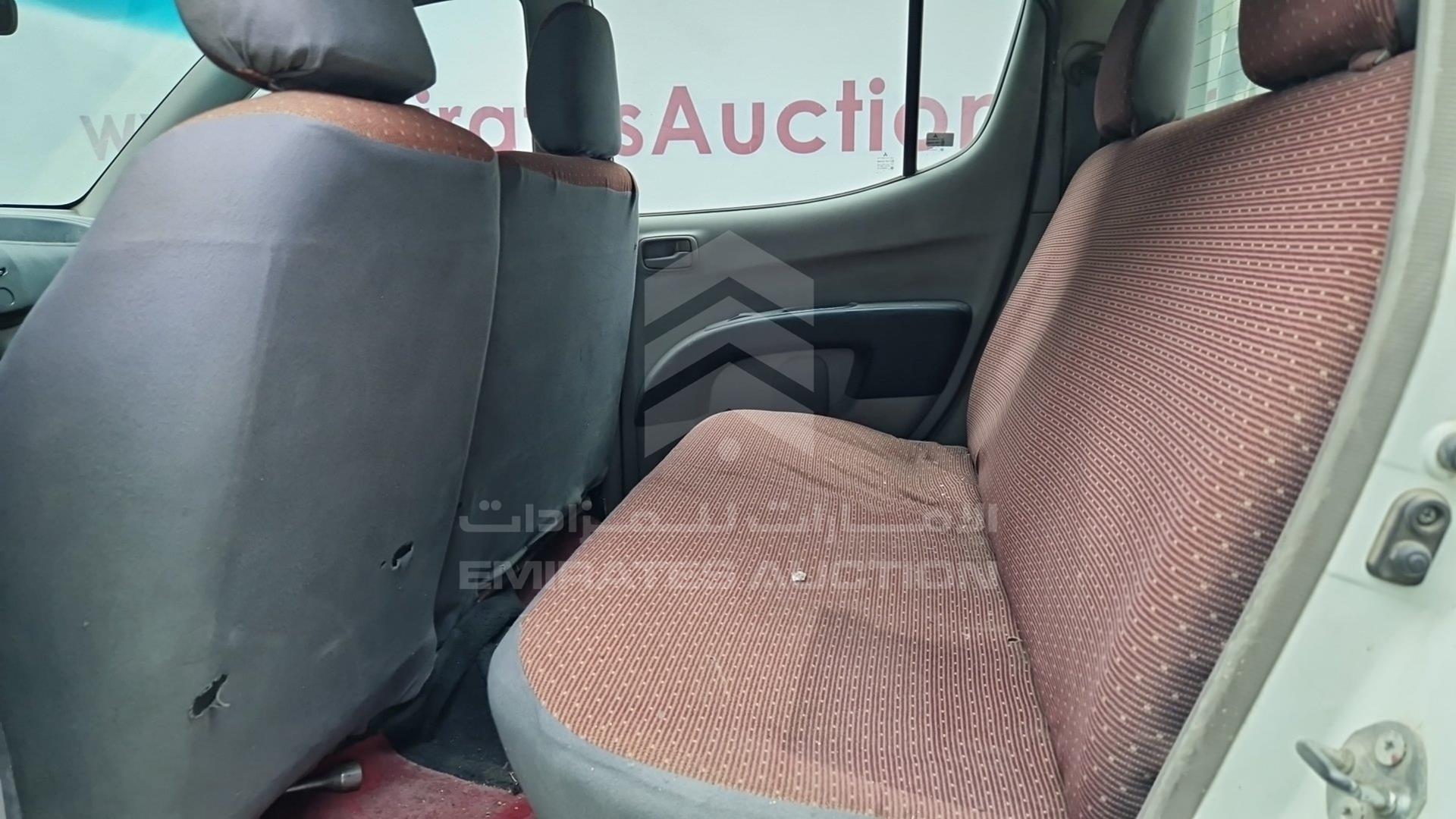 2013 MITSUBISHI PICK UP VIN: MMBJNKA50DD021332
