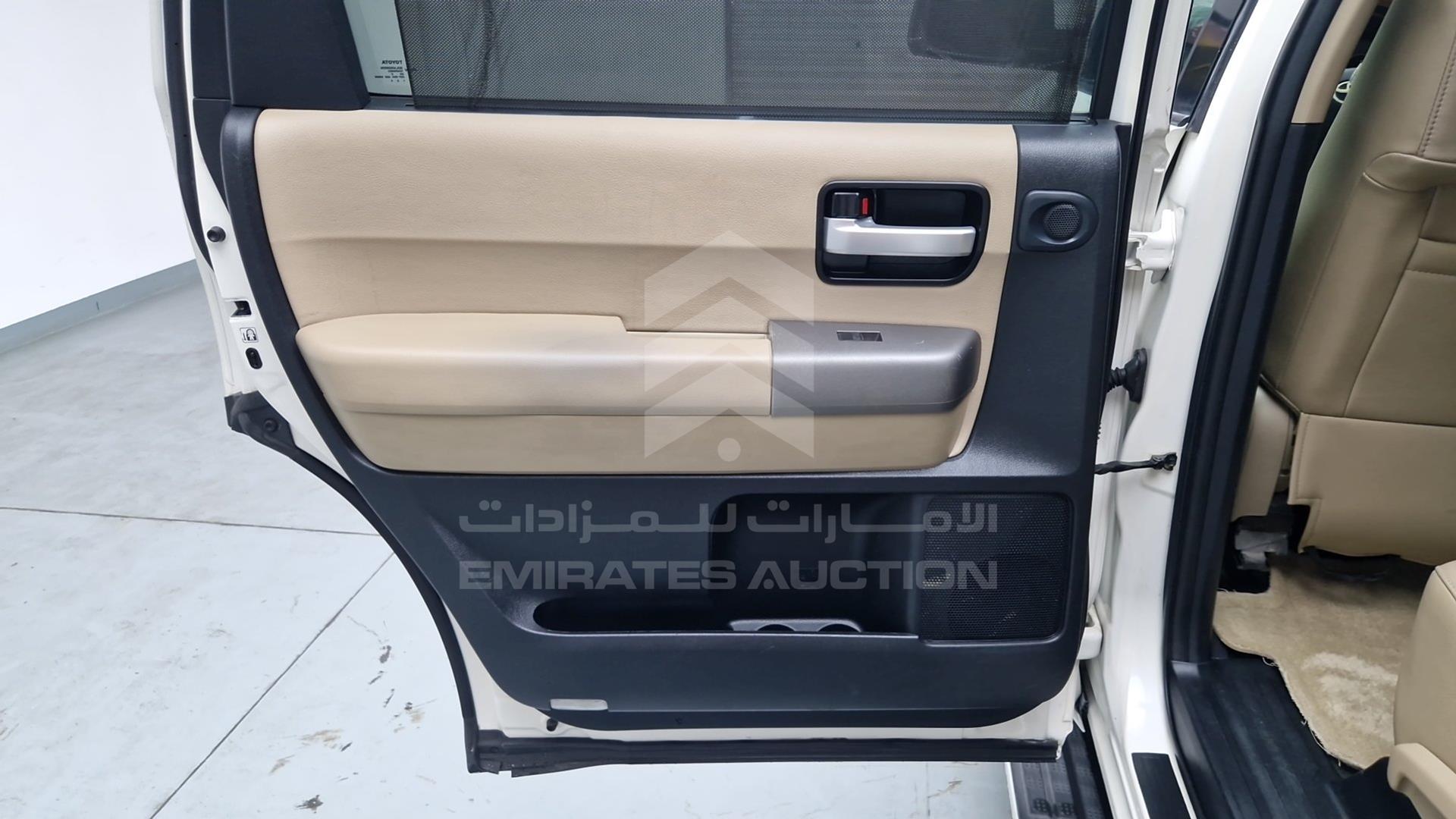 2012 TOYOTA SEQUOIA VIN: 5TDBY68A0CS072870