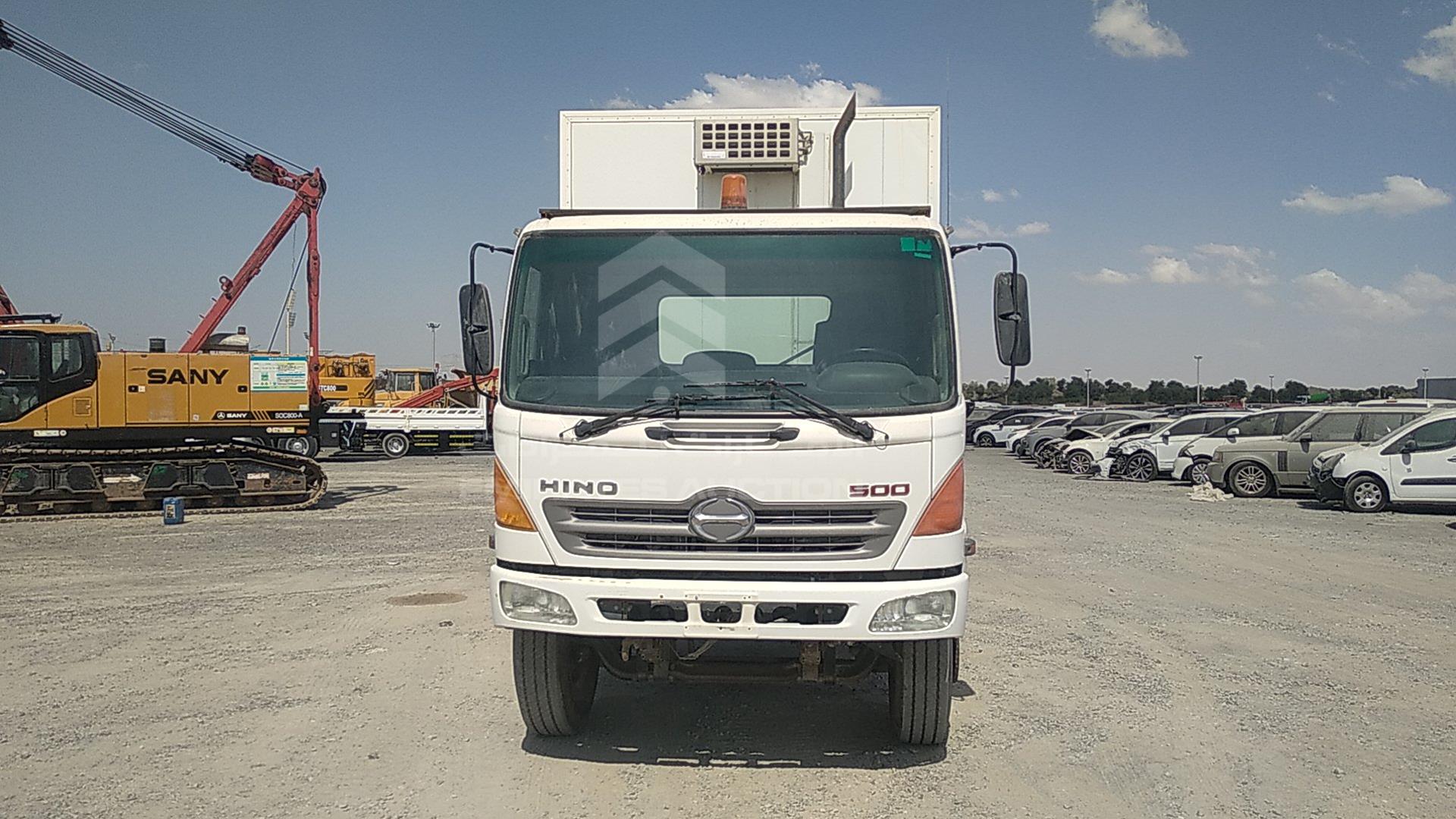 2011 HINO 500 VIN: JHDFG1JP6B1S18432