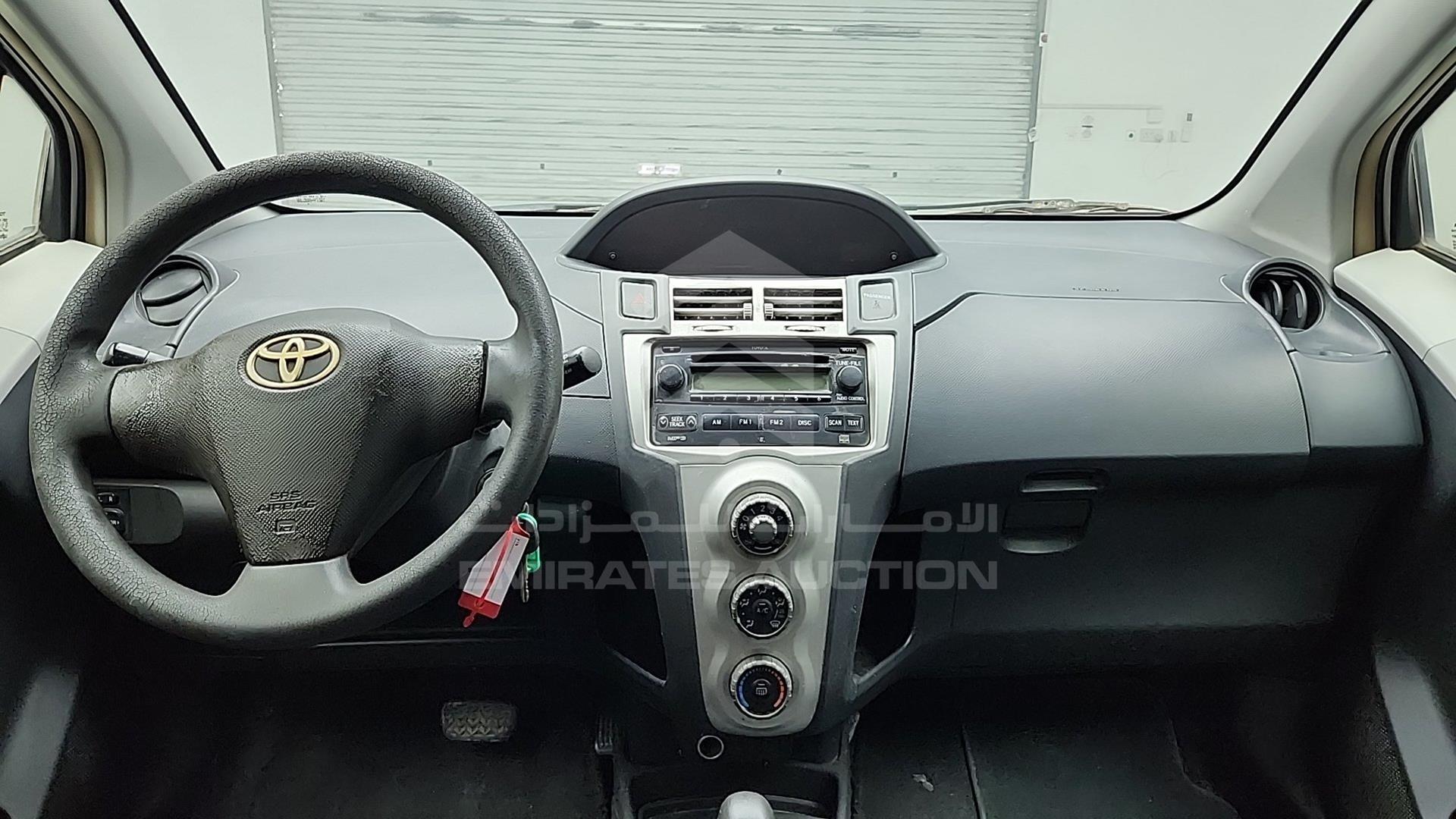 2008 TOYOTA YARIS VIN: JTDKW923085102058