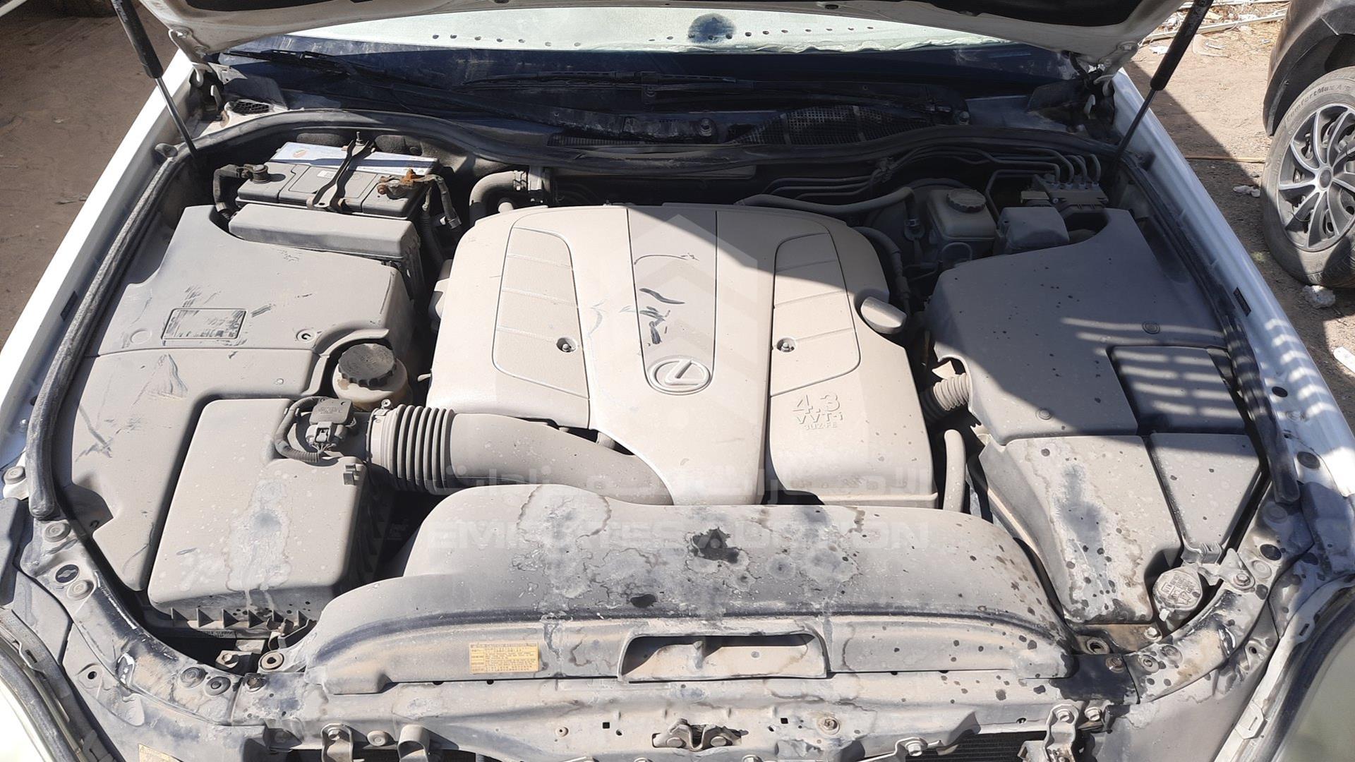 2005 LEXUS LS 430 VIN: JTHBN36F755014185