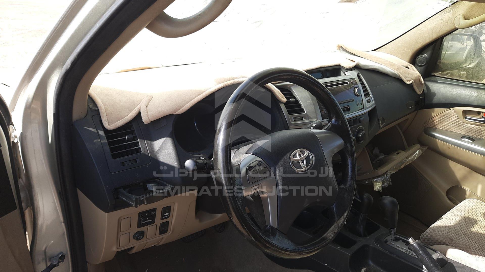2014 TOYOTA FORTUNER VIN: MHFYX59G4E8061828