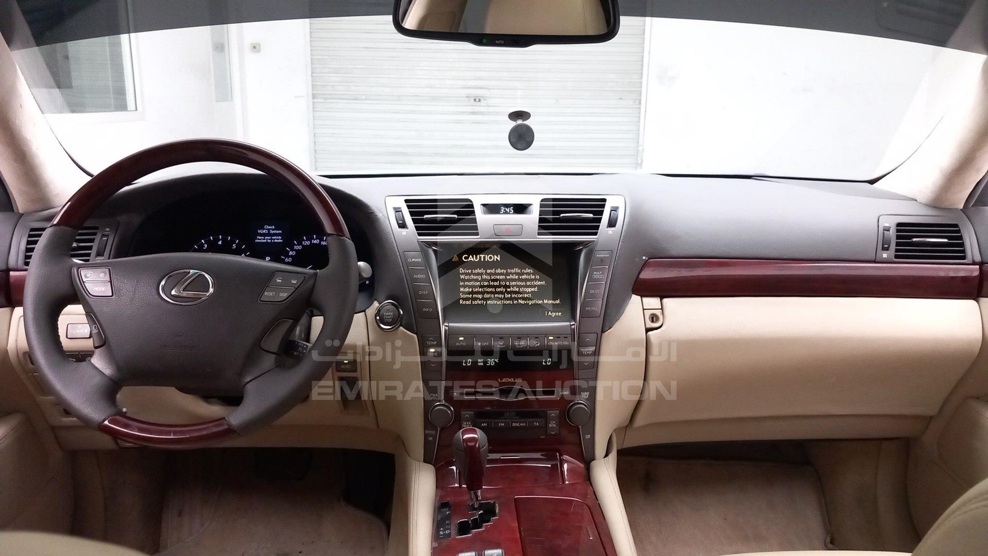 2009 LEXUS LS 460 L VIN: JTHGL46F205027078