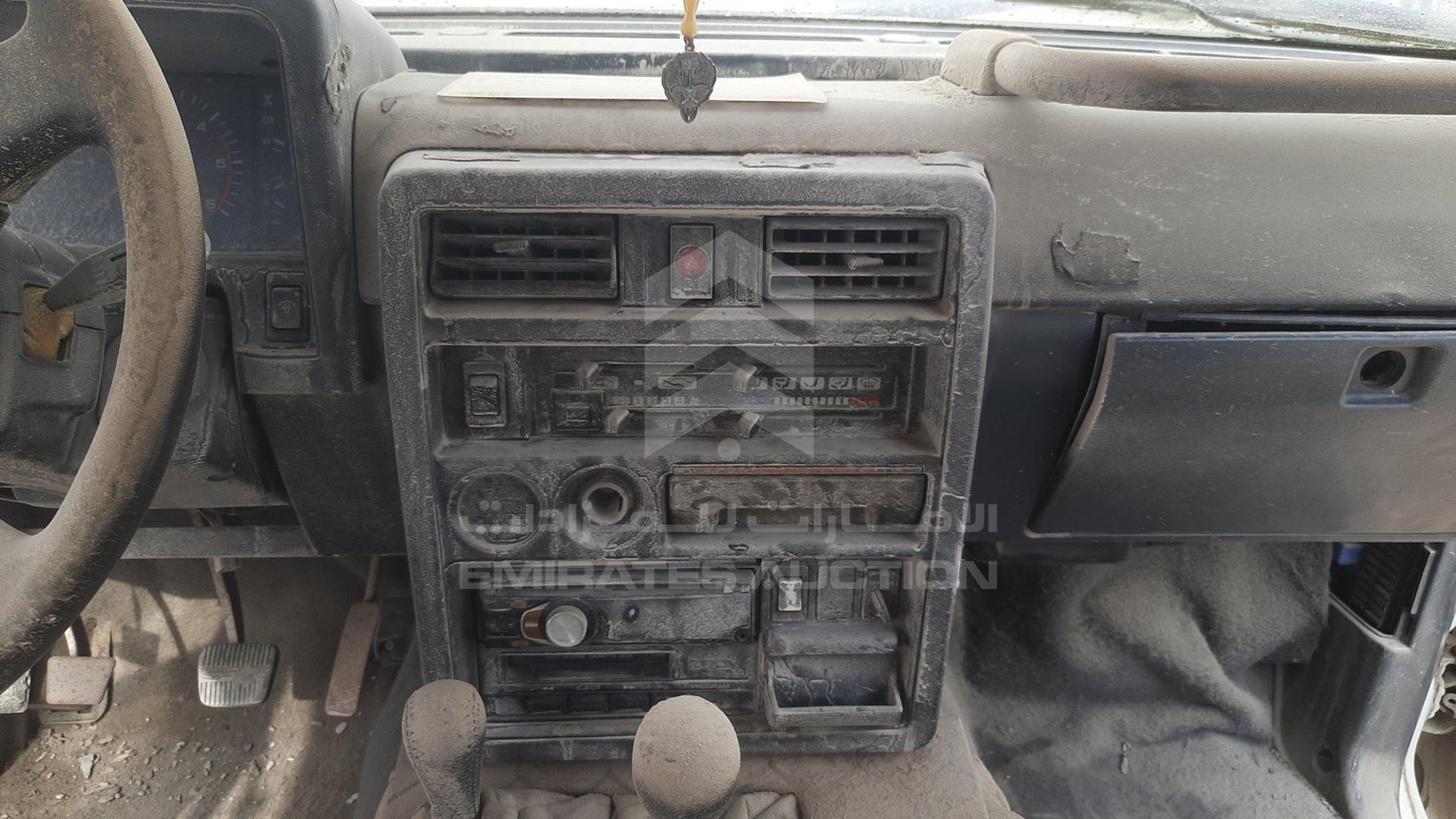 1993 NISSAN PATROL VIN: WGY60366163