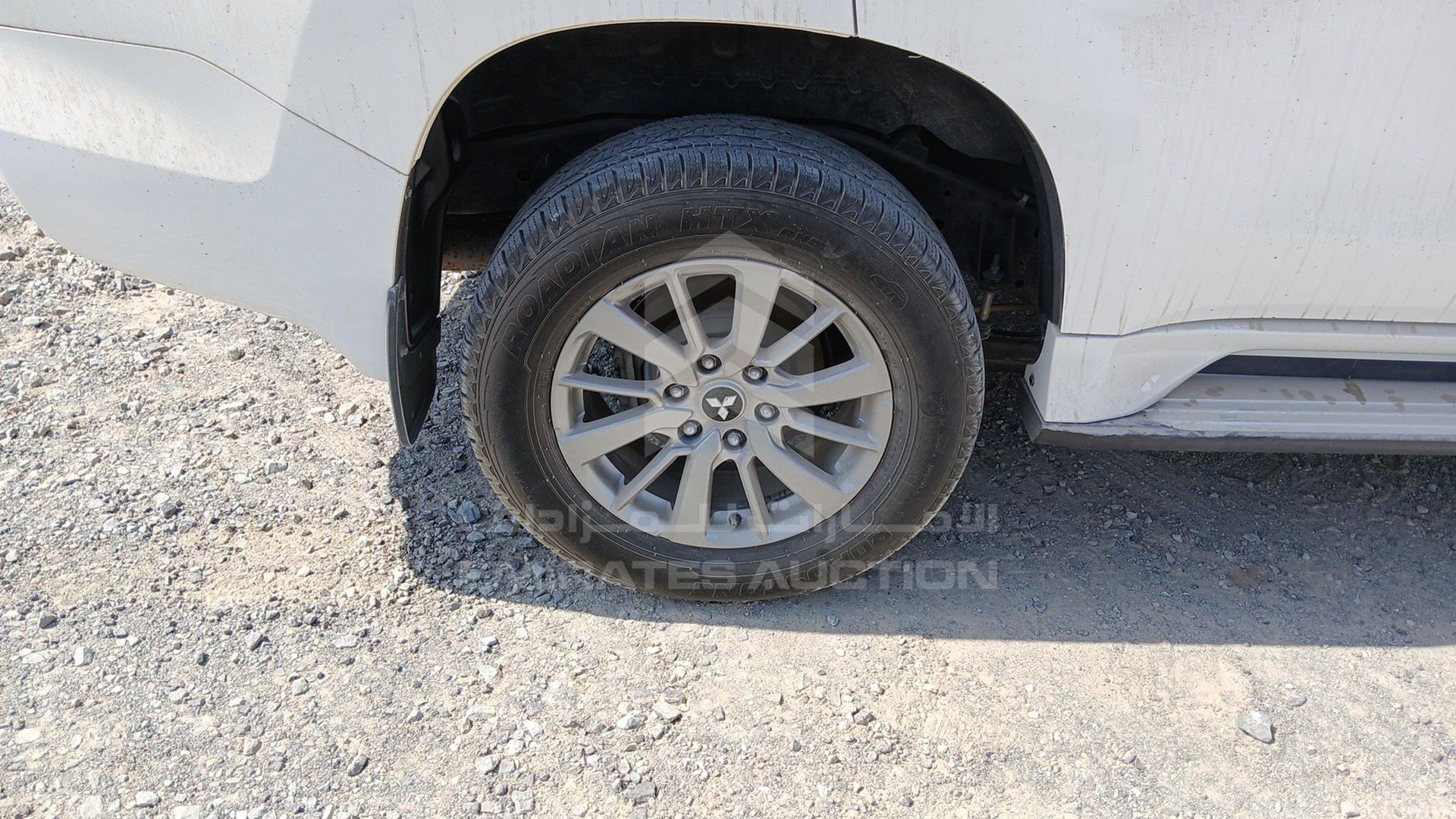 2019 MITSUBISHI MONTERO VIN: MMEMC71X7KH011480