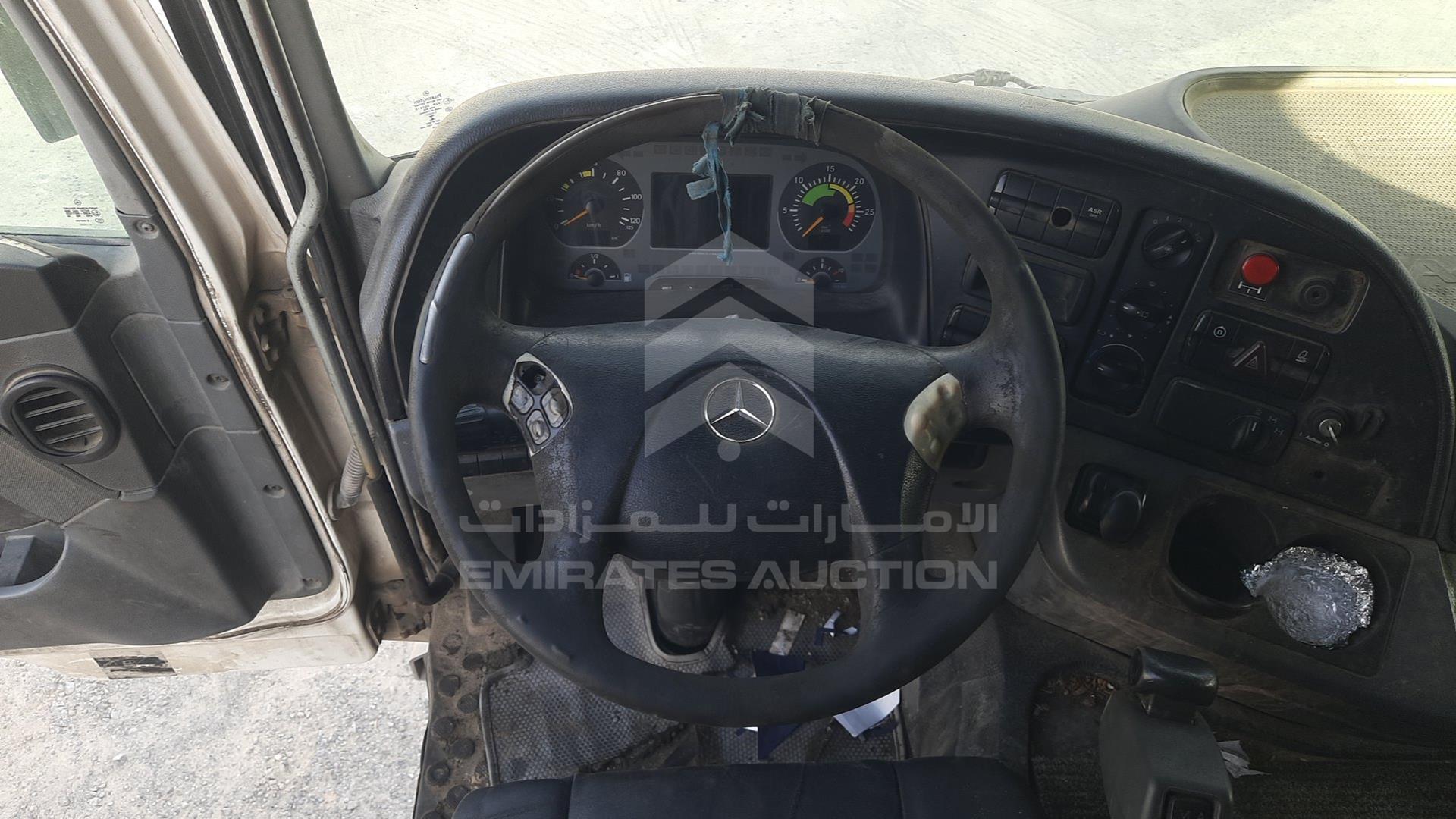 2008 MERCEDES ACTROS VIN: WDAKHCAA48L280335