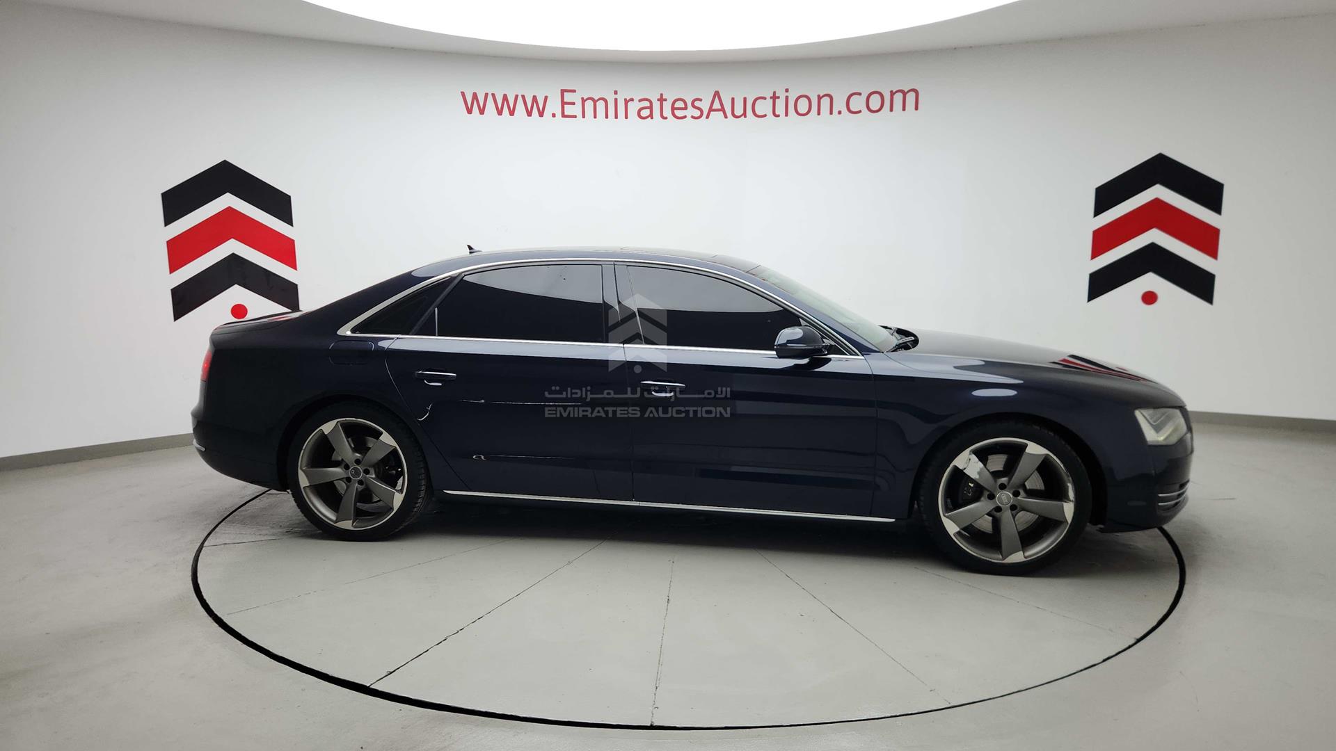2012 AUDI A8 VIN: WAURVB4H8CN000577
