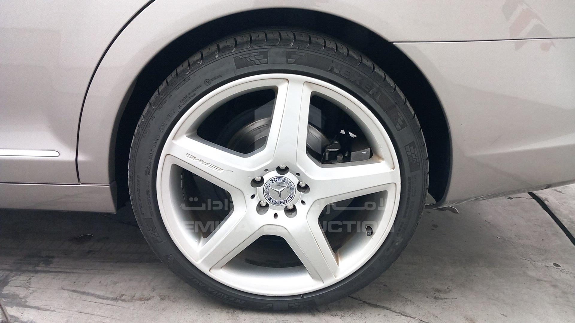 2006 MERCEDES S 500 VIN: WDD2211711A035104
