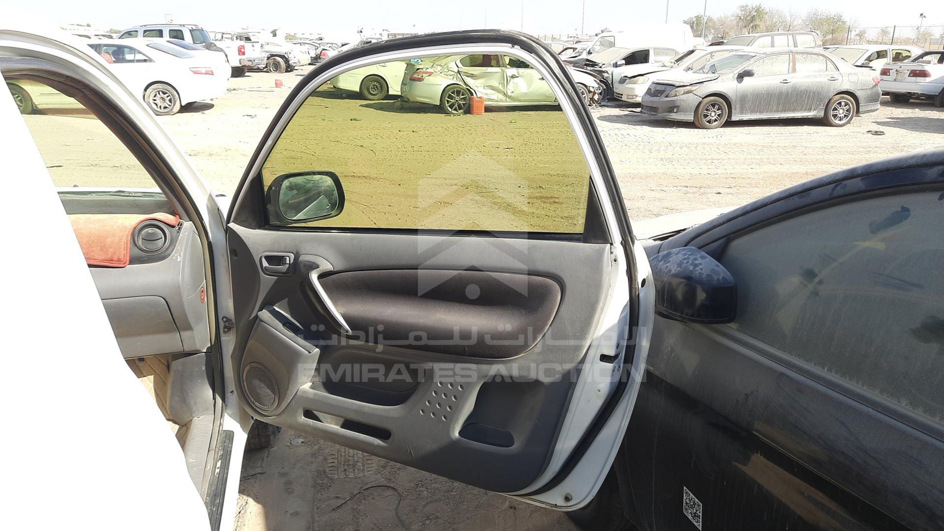 2001 TOYOTA RAV-4 VIN: JTEYH20V910008517