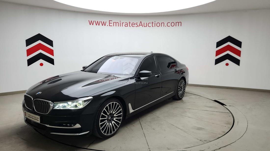 2016 BMW 740 LI — Front Left Angle — Photo 8