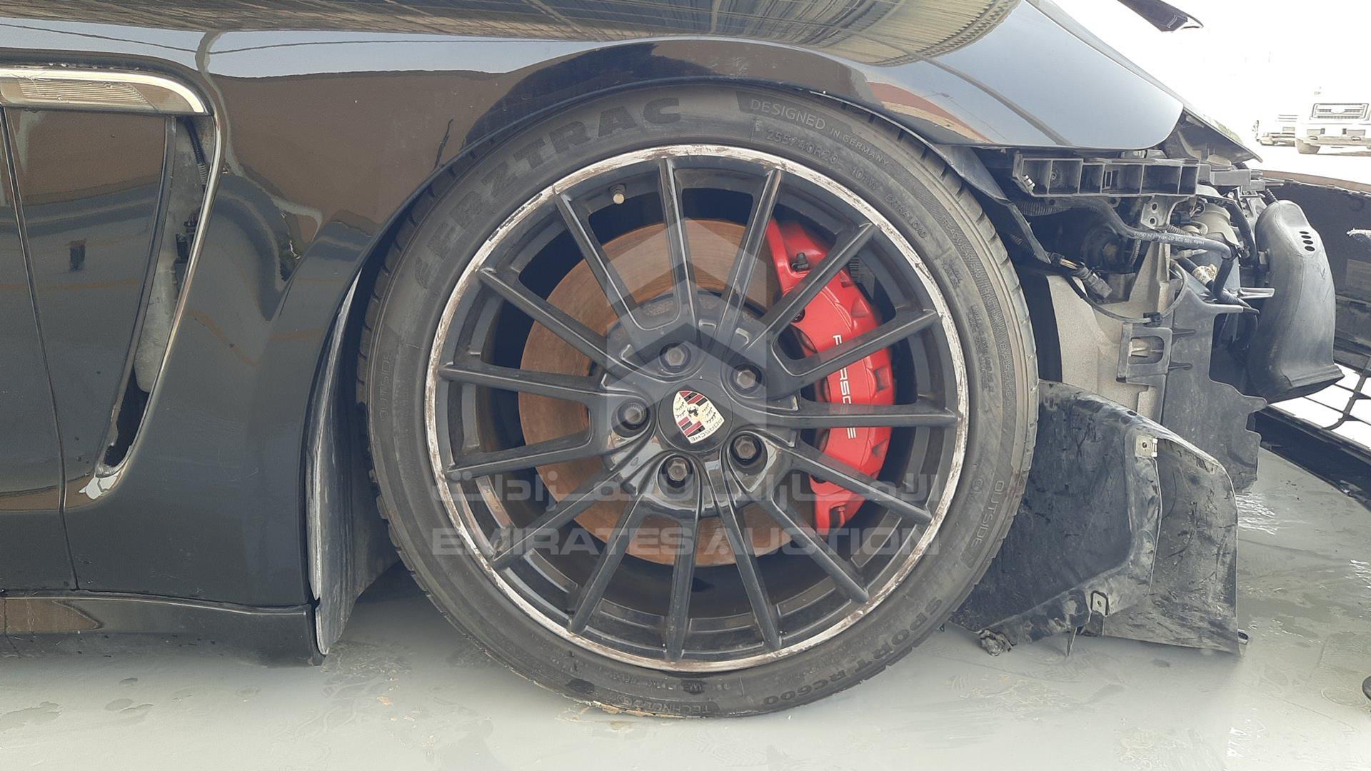 2014 PORSCHE PANAMERA VIN: WP0ZZZ97ZEL080251
