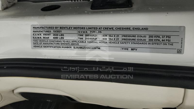 SJAAM2ZV0NC039794 Auction: EmiratesAuction Lot: 405218 SJAAM2ZV0NC039794 Bentley Bentayga 2022 WHITE Photo 2