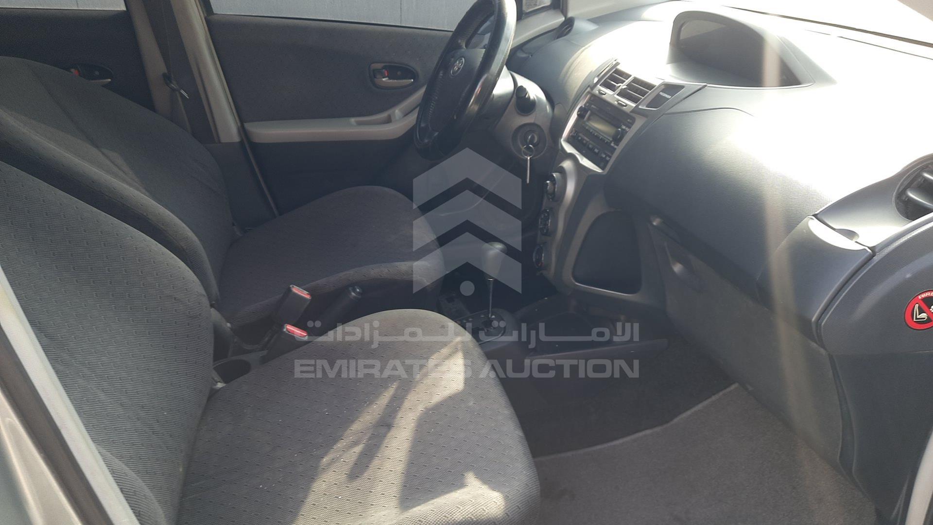 2011 TOYOTA YARIS VIN: JTDKW9231B5161885