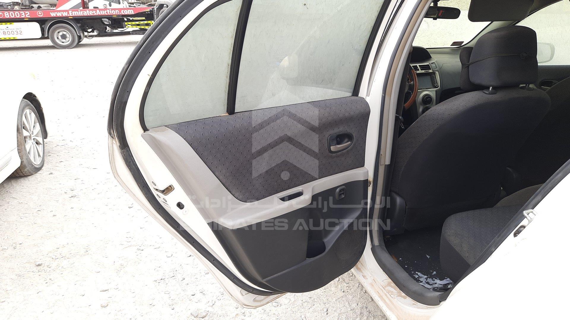 JTDKW923895125637 - 2009 Toyota Yaris - #424288