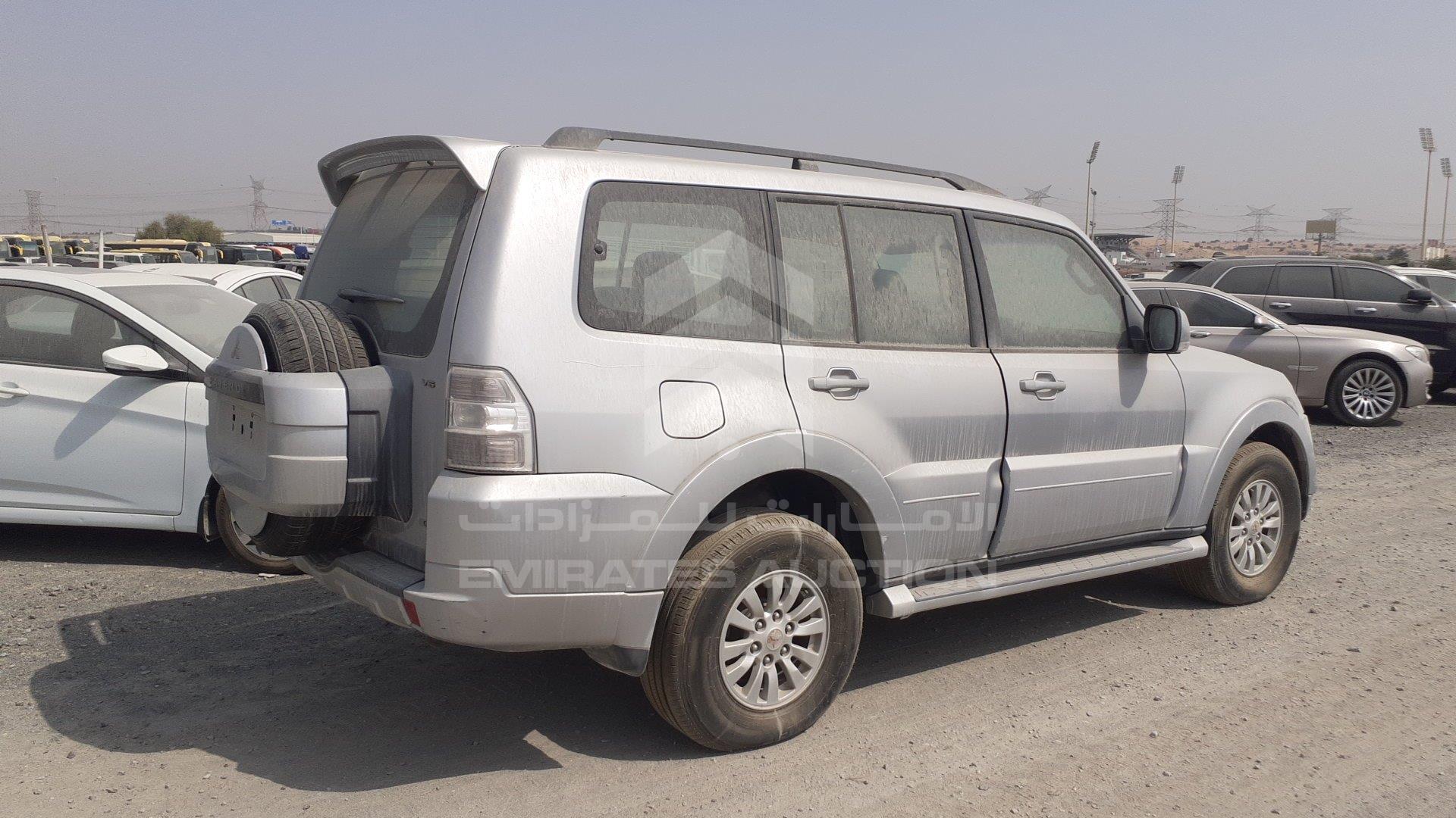 JMYLRV95WDJ705597 - 2013 Mitsubishi Pajero - #417301