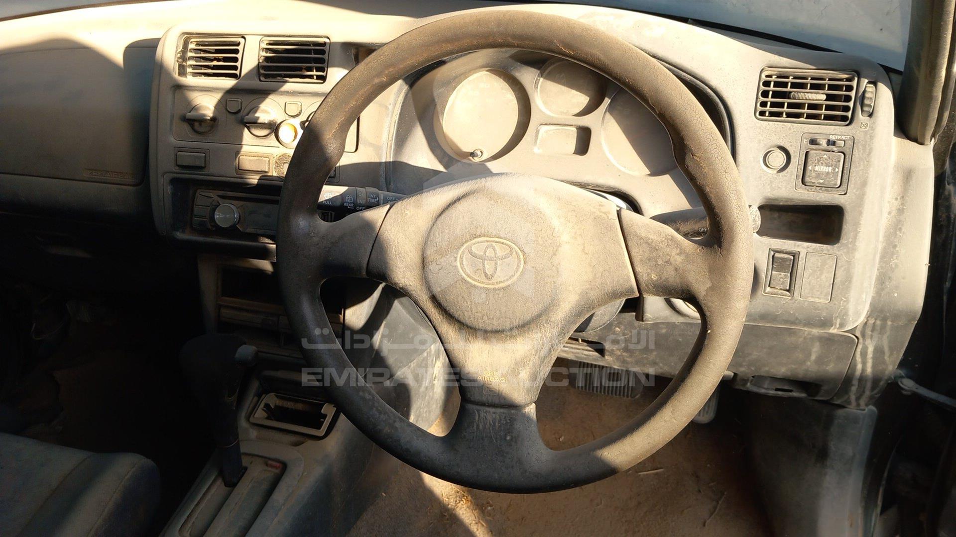 0 TOYOTA RAV-4 VIN: SXA100207975