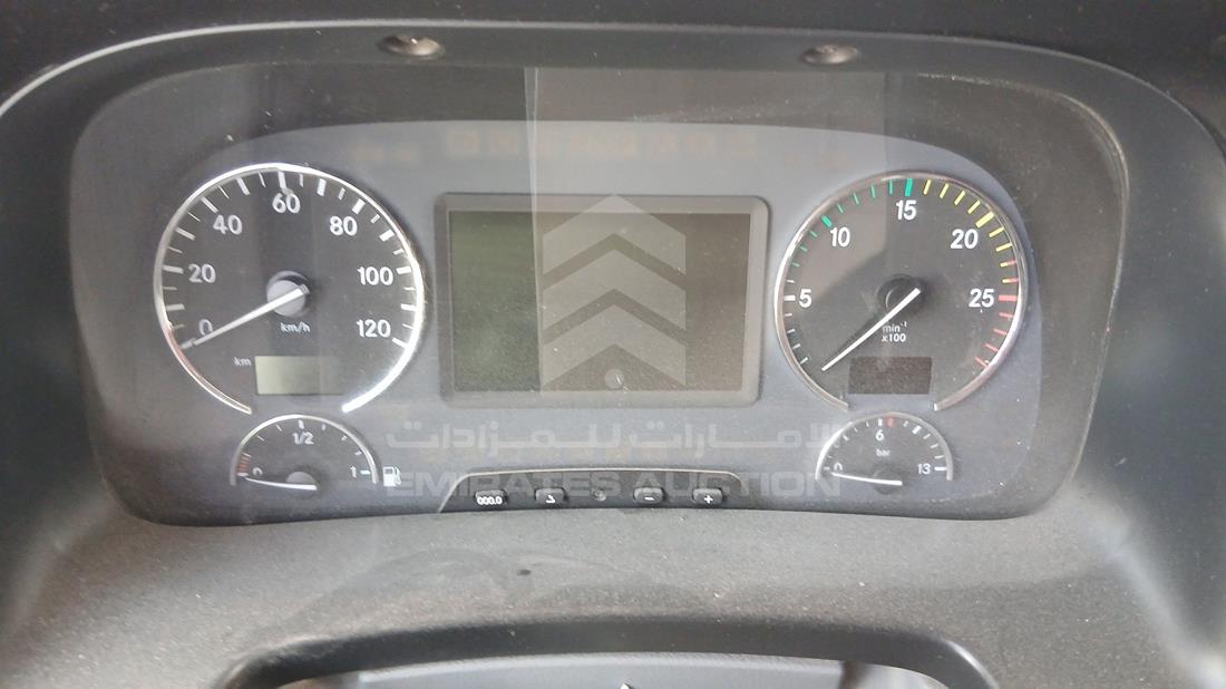 Mercedes 1844 — Speedometer & RPM Gauges — Photo 13