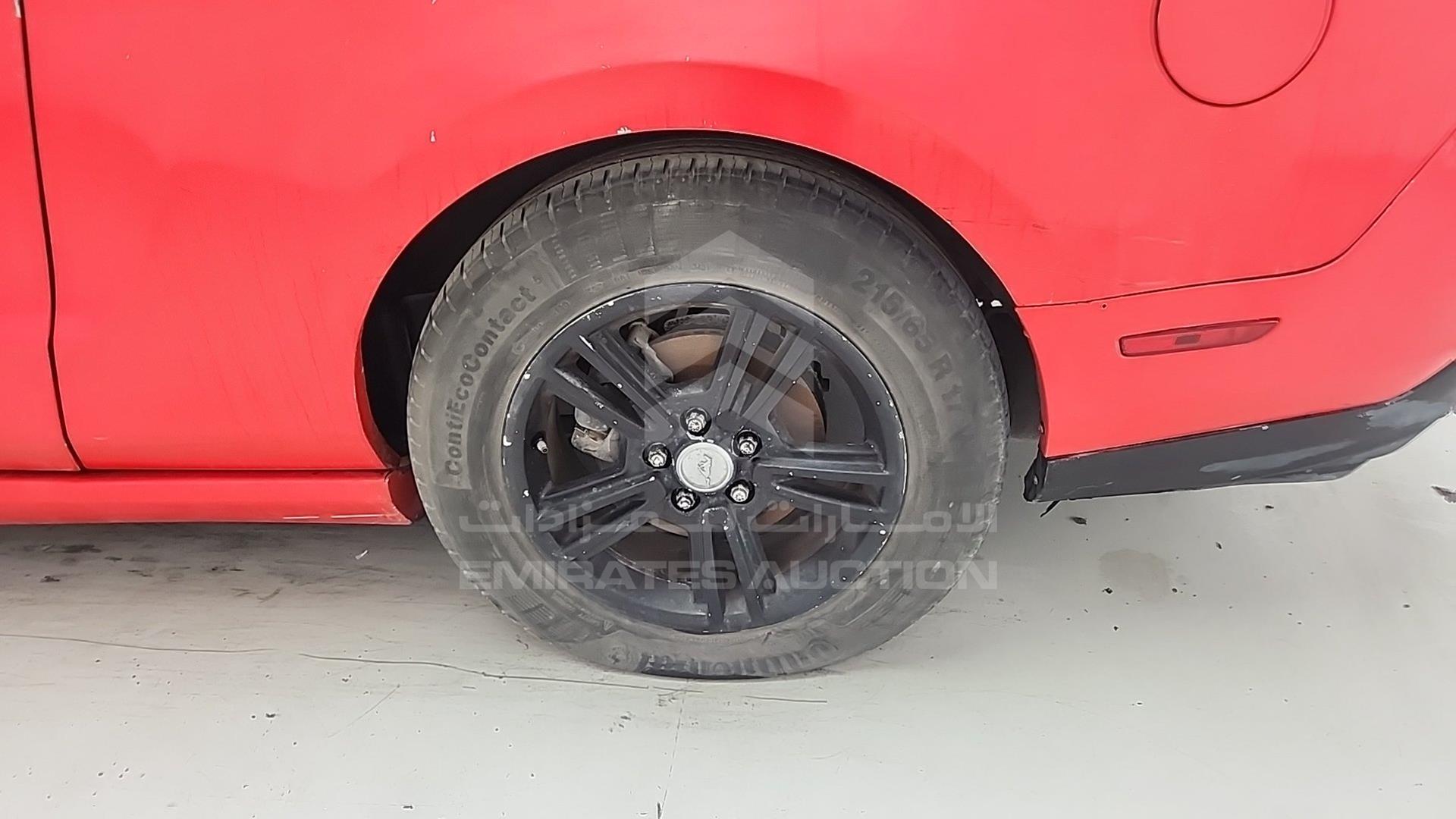 2011 FORD MUSTANG VIN: 1ZVBP8AM5B5165923