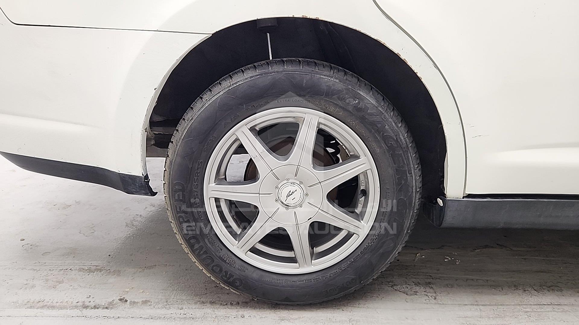 2007 NISSAN TIIDA VIN: JN1CC11C17T010826