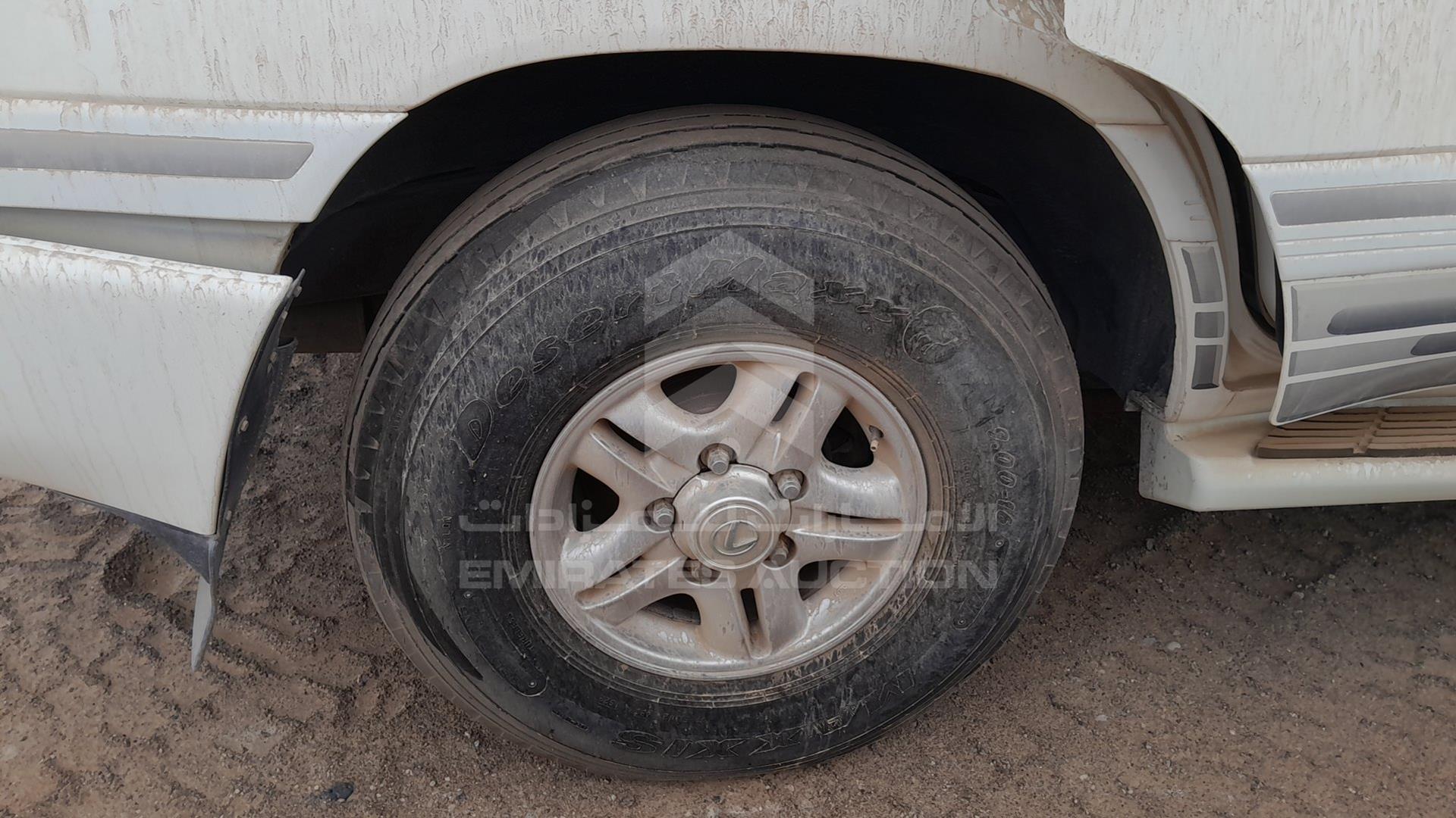 2007 TOYOTA LAND CRUISER VIN: JTEHJ09J875167419