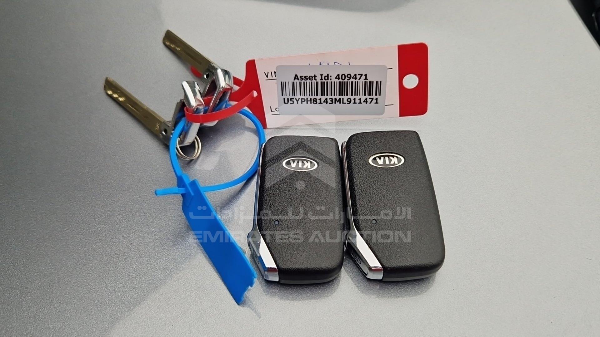 2021 KIA SPORTAGE VIN: U5YPH8143ML911471
