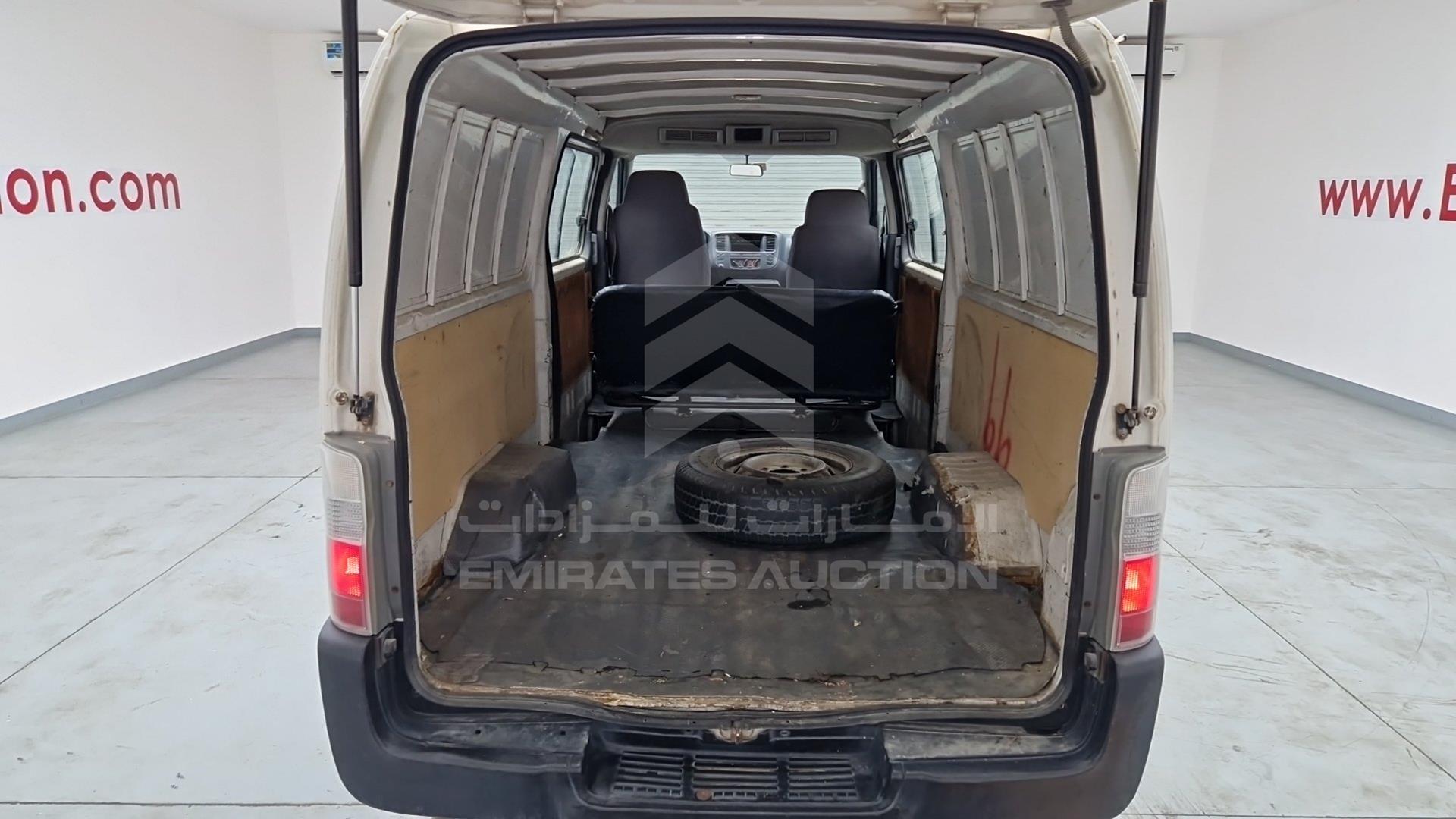 2004 NISSAN URVAN VIN: JN6FE52S44X406719
