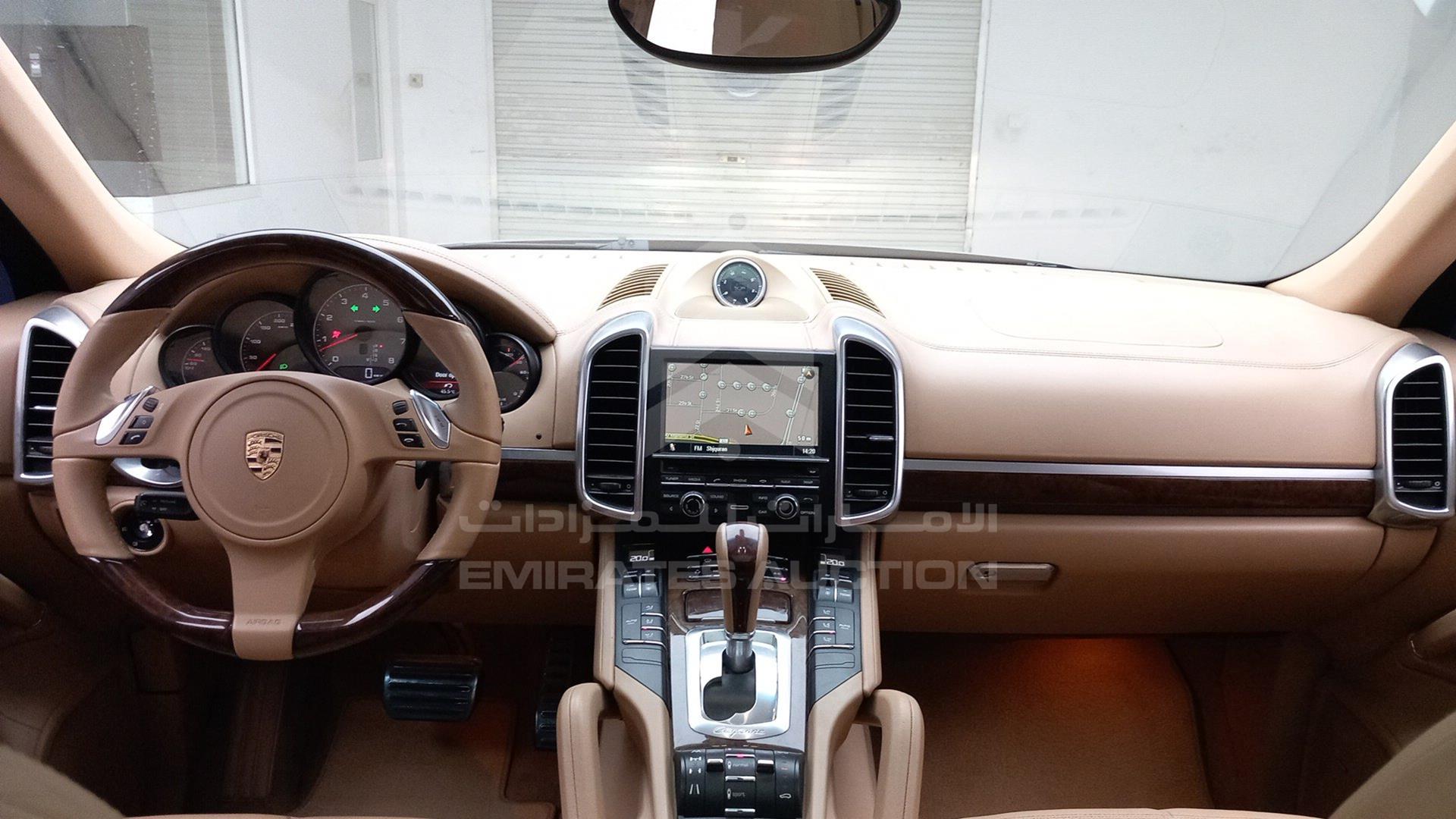 2012 PORSCHE CAYENNE S VIN: WP1ZZZ92ZCLA50158