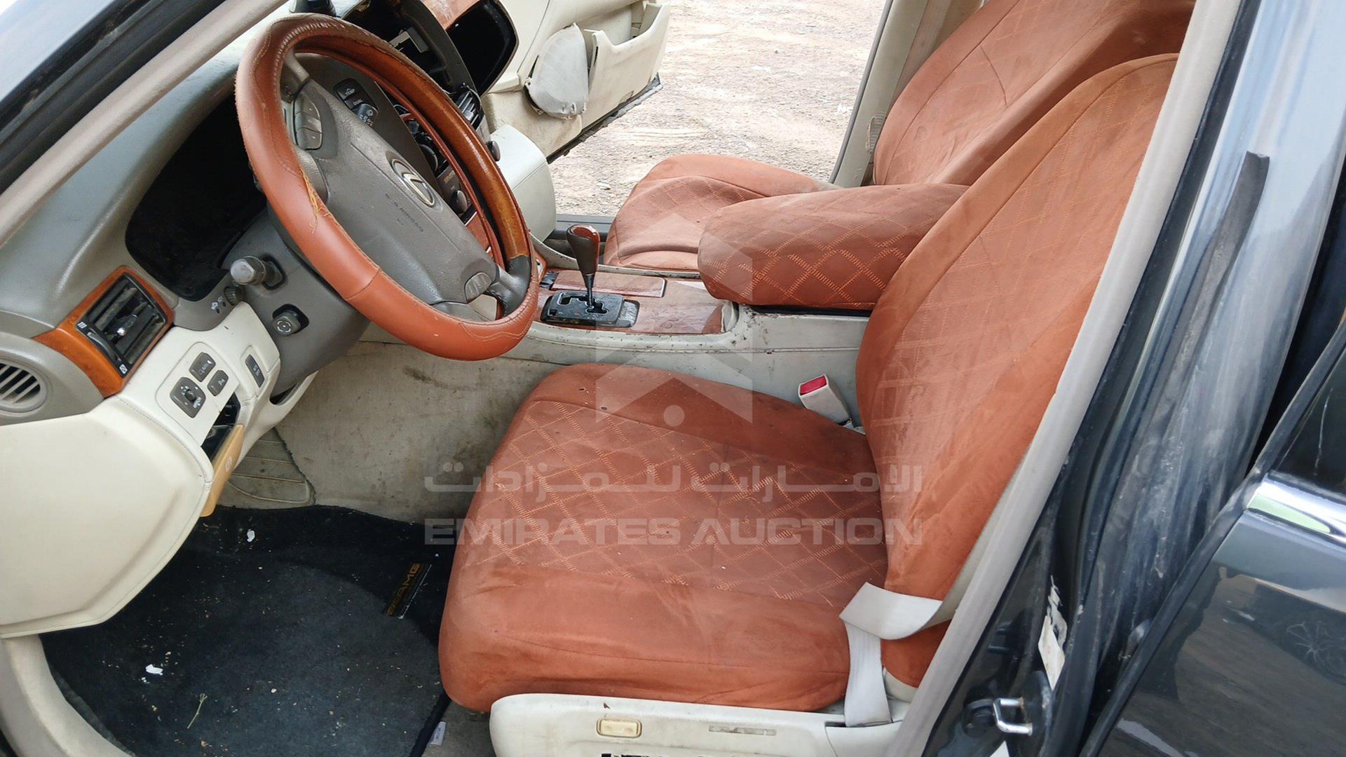 2005 LEXUS LS 430 VIN: JTHBN36F355001580