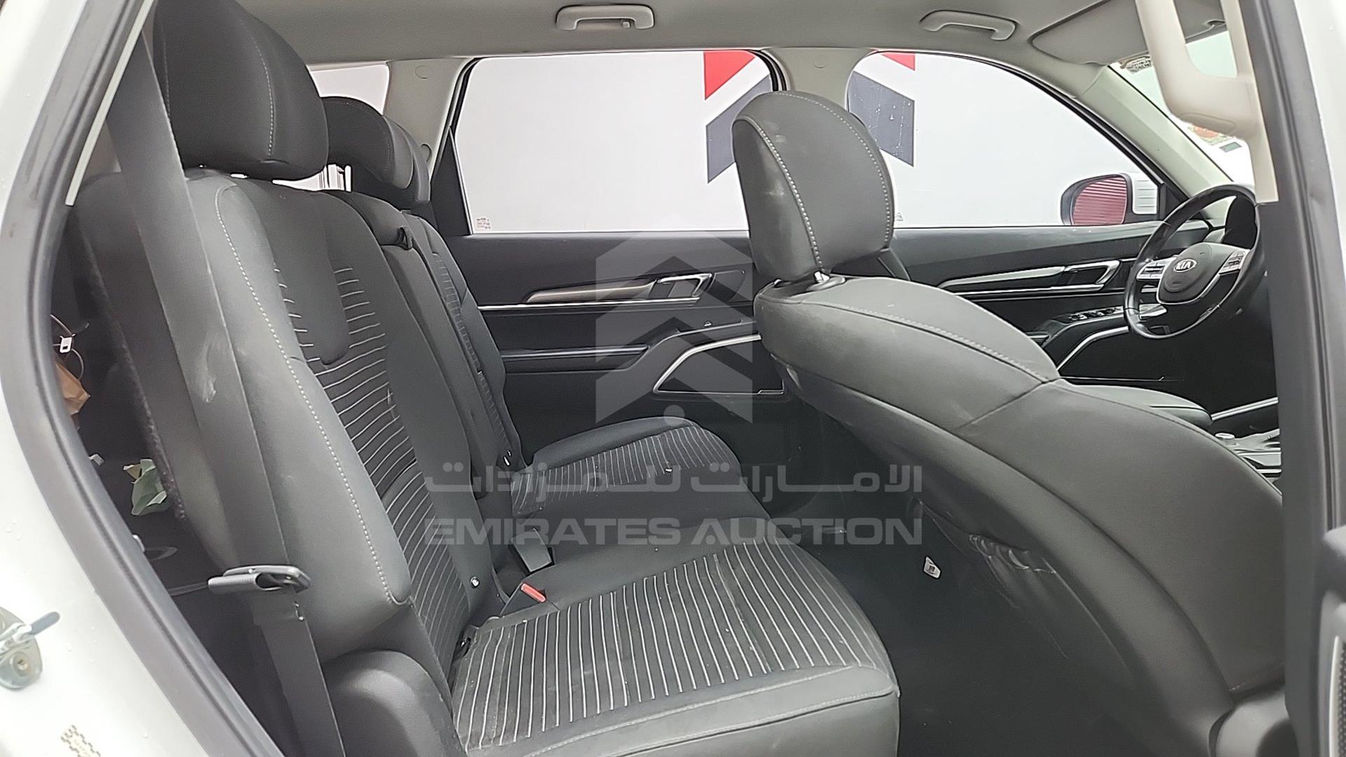 2020 KIA TELLURIDE VIN: 5XXP281CXLG081463