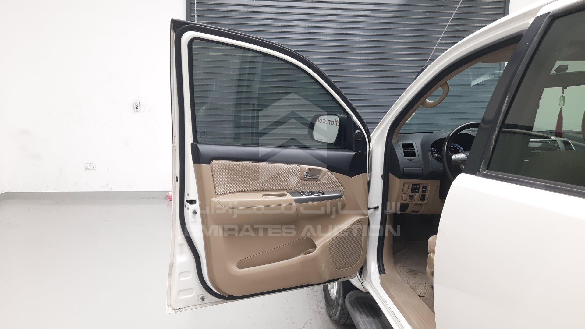 MHFYX59G6F8074517 - 2015 Toyota Fortuner - #465108