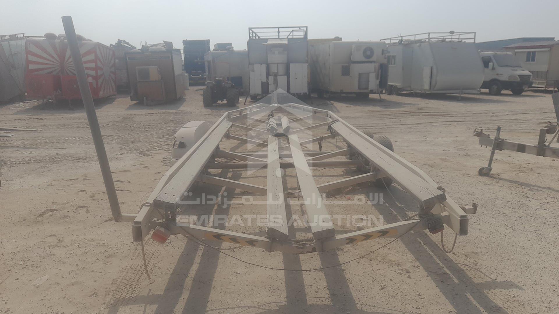 2015 TRAILER LOCAL VIN: D061680DXBTRAILER
