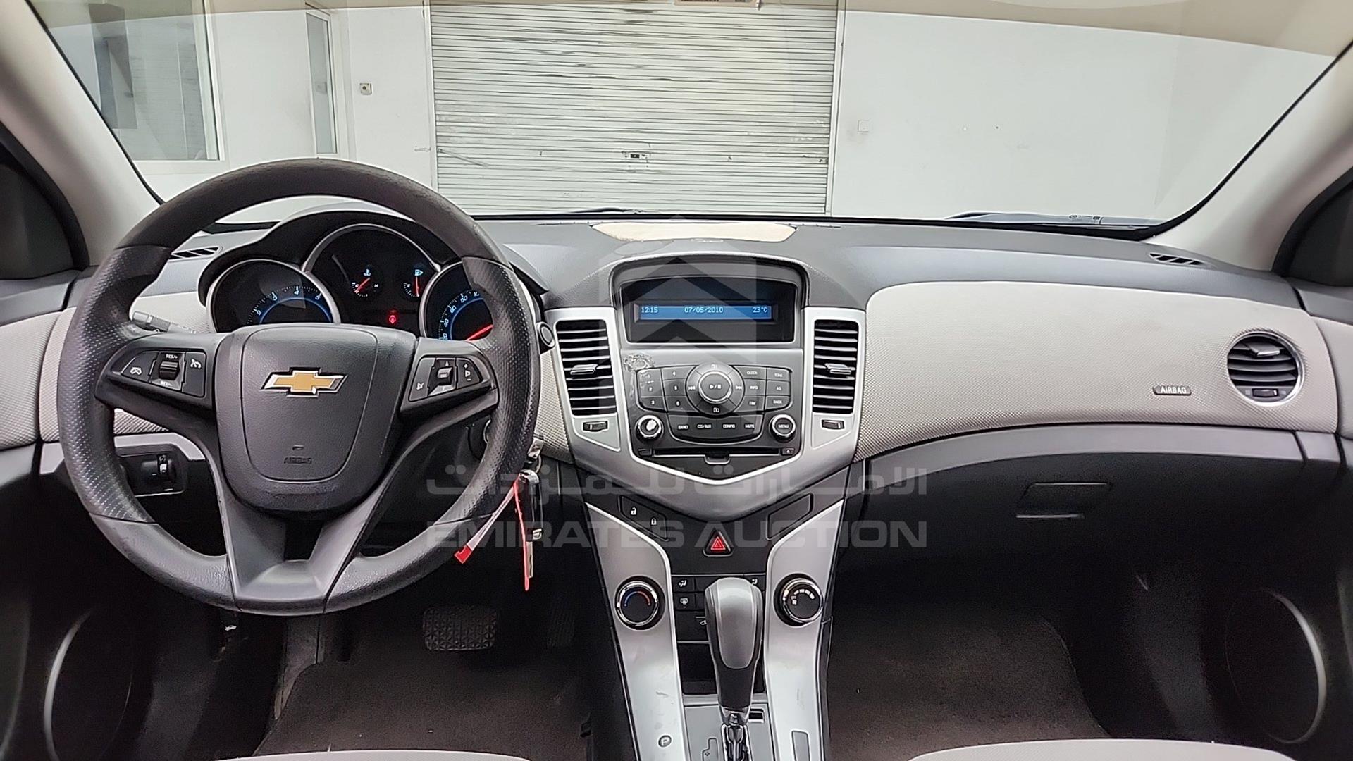 2012 CHEVROLET CRUZE VIN: KL1PJ5C50CK527195