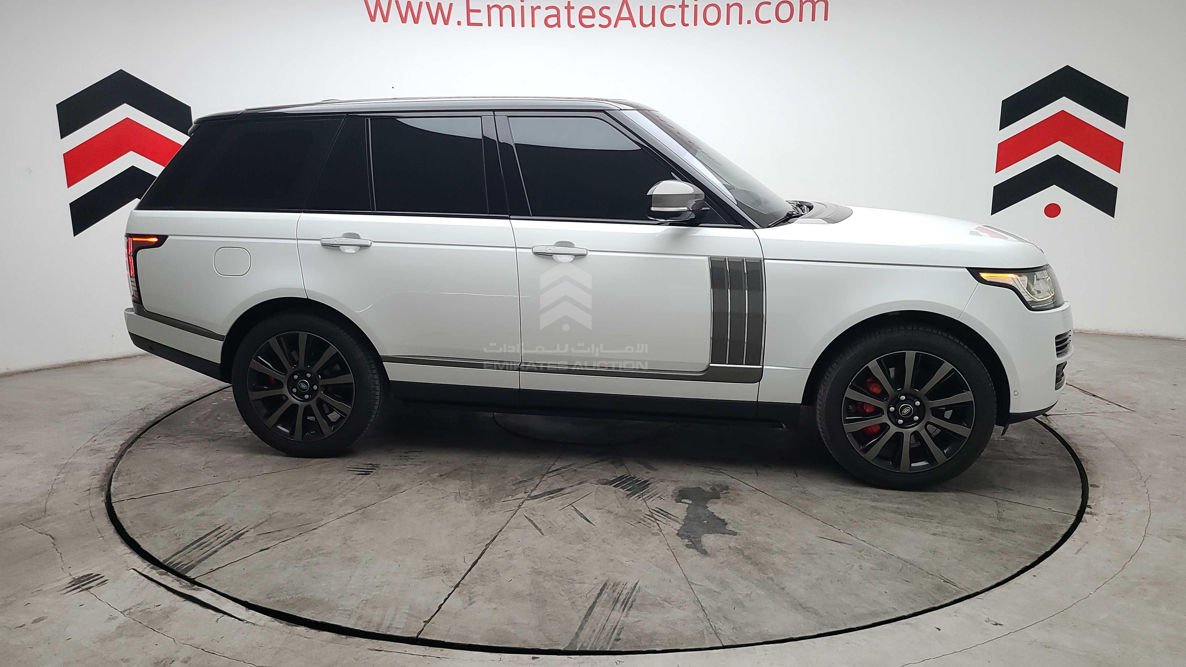 SALGA2EF1FA220893 - 2015 Range Rover Vogue - #461234