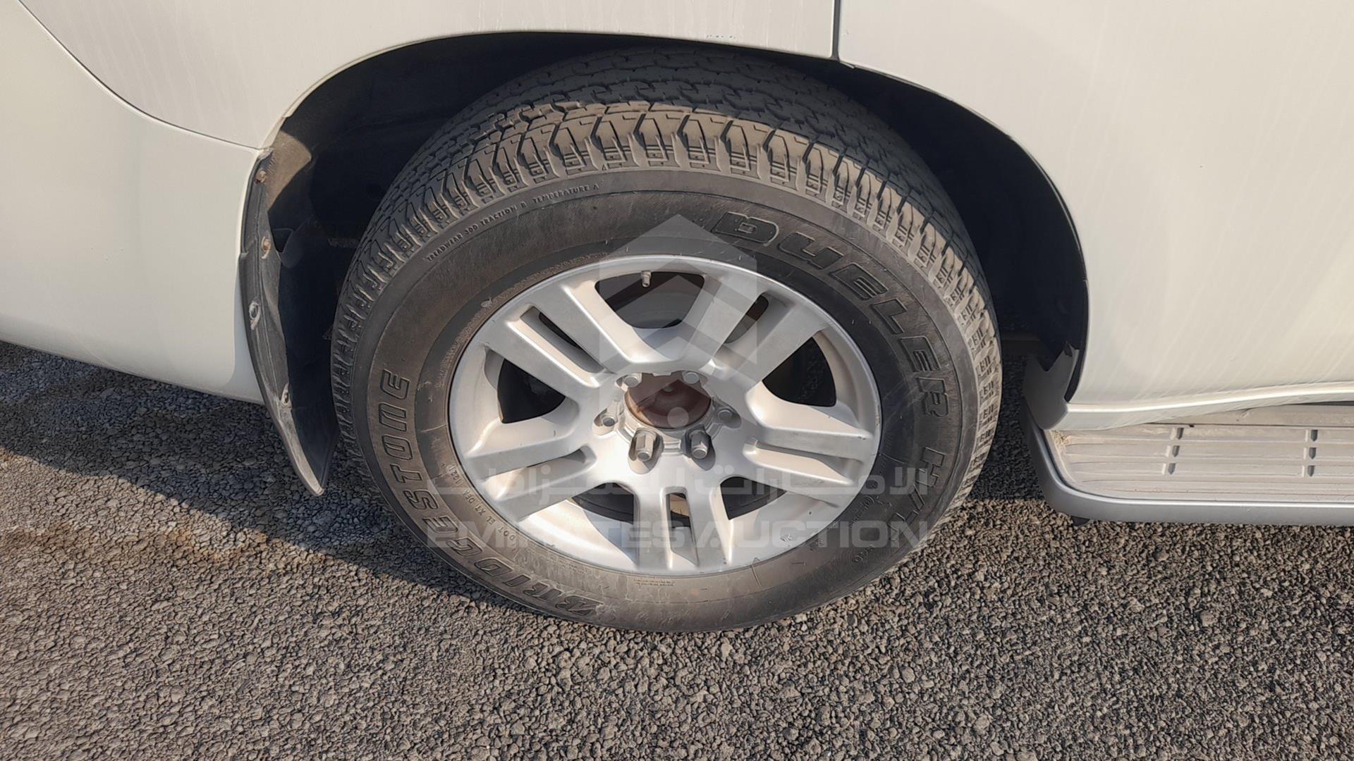 2010 TOYOTA LAND CRUISER PRADO VIN: JTEBU3FJ8AK011909