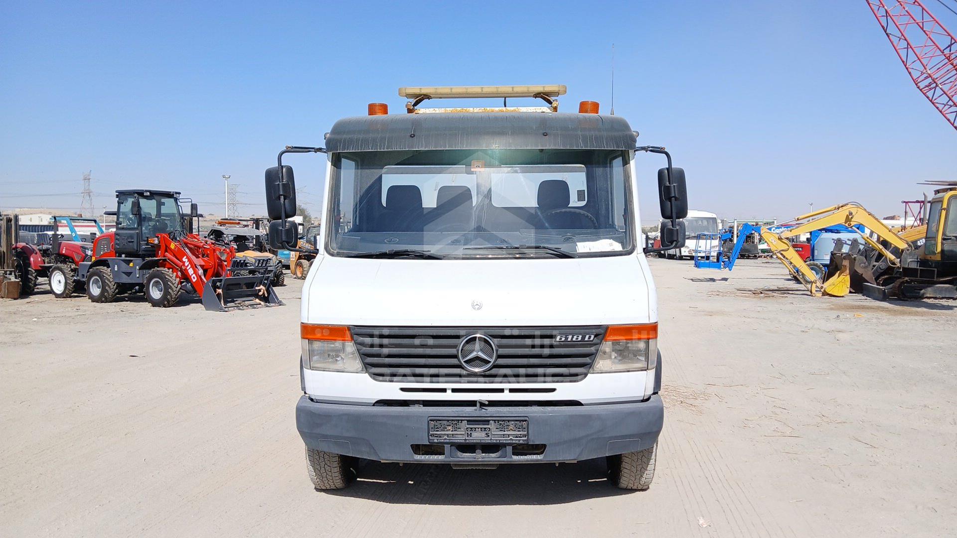 2013 MERCEDES --- VIN: WDAX01932DN148745