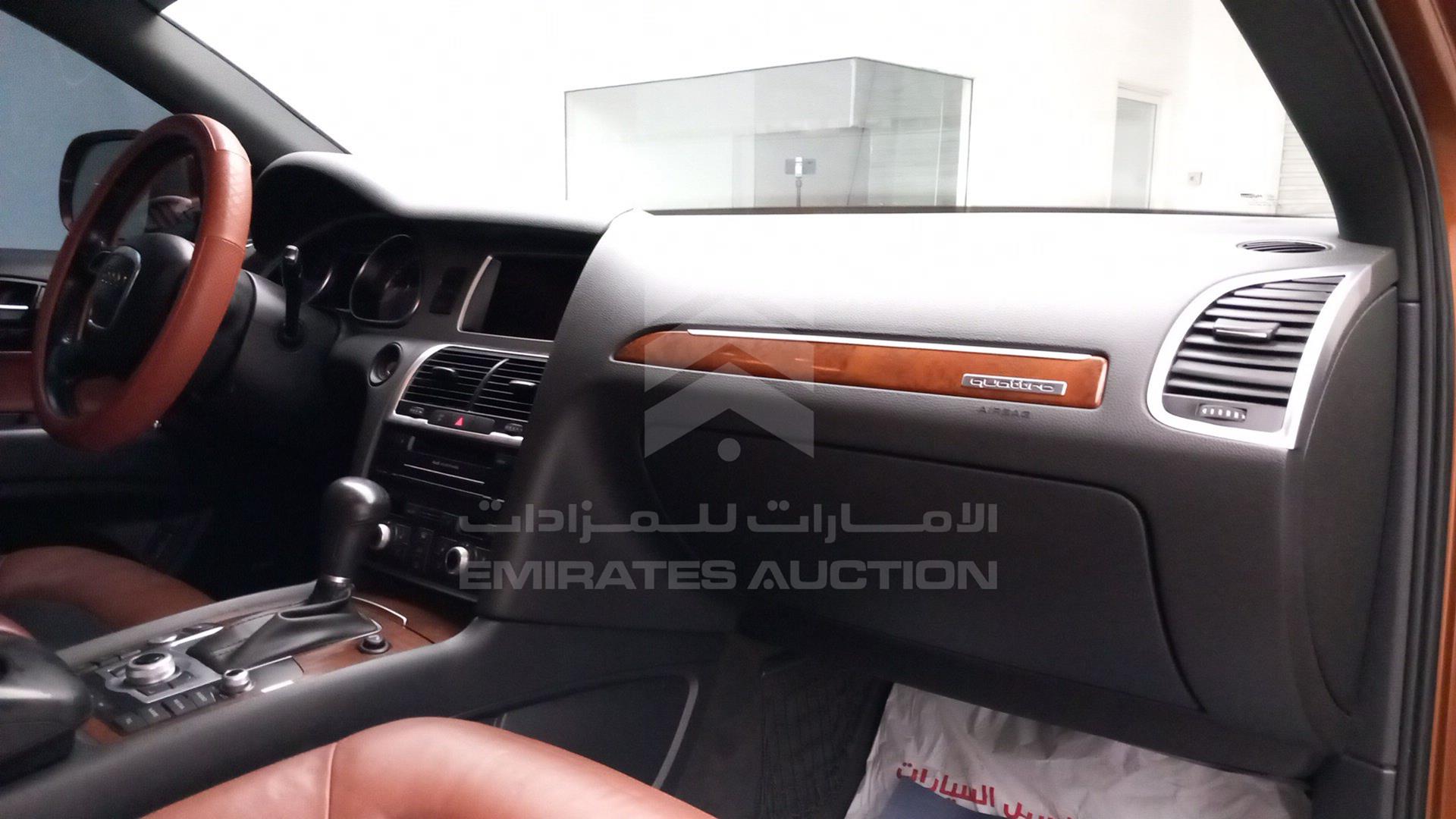 2010 AUDI Q7 VIN: WAUAVD4L4AD032801