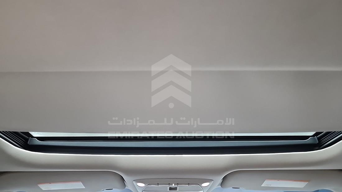 2022 Nissan Maxima — Sun Roof View — Photo 19