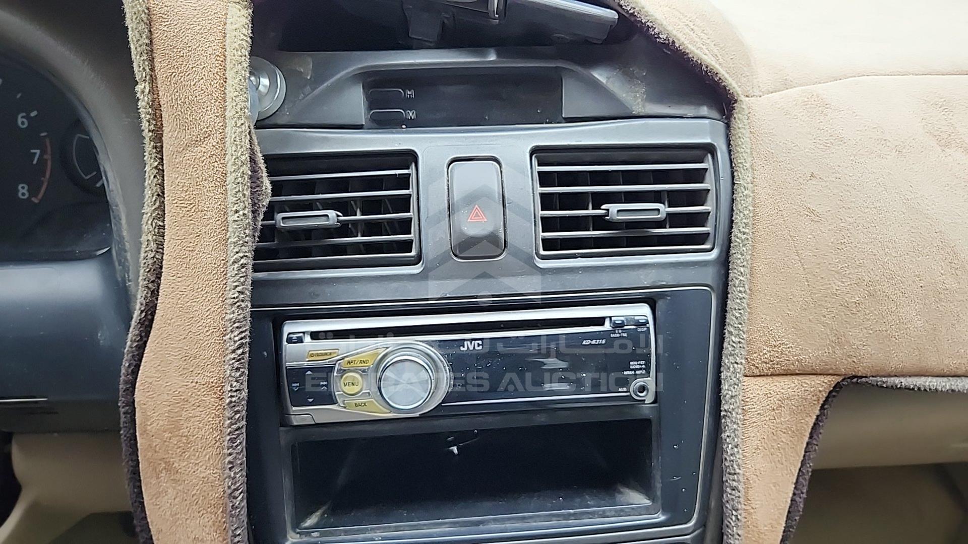 2002 NISSAN MAXIMA VIN: JN1CA31SX2T574847