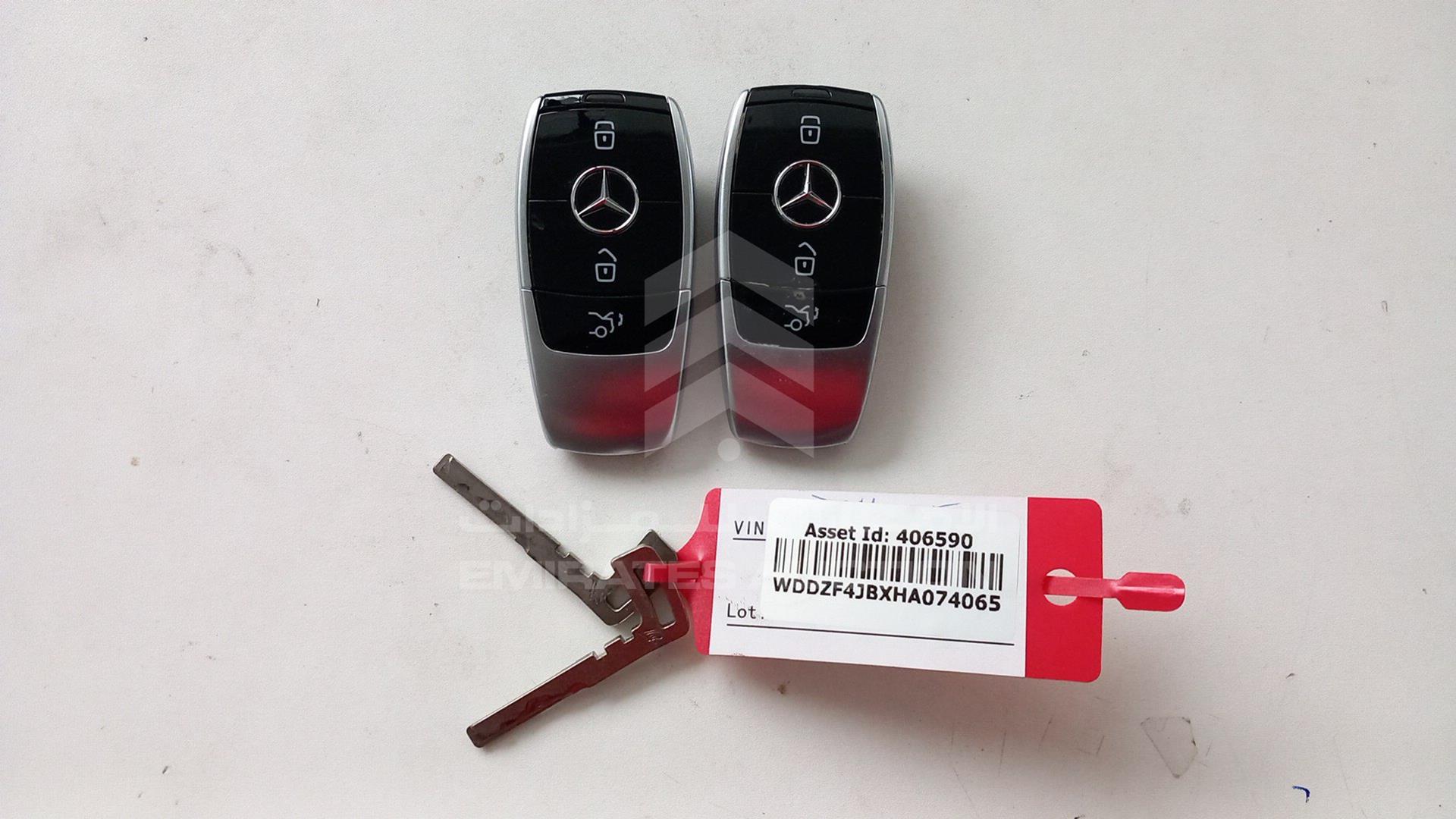 2017 MERCEDES E 300 VIN: WDDZF4JBXHA074065