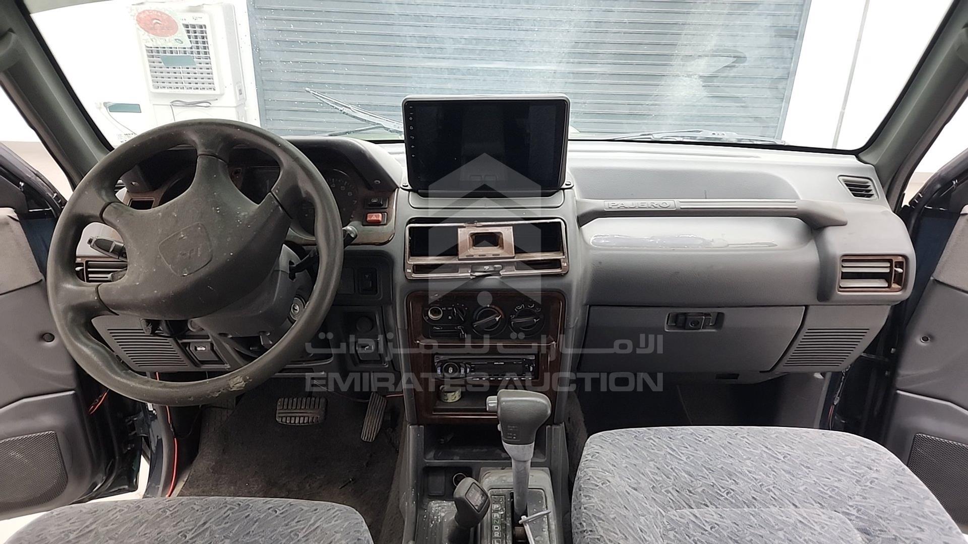 2000 MITSUBISHI PAJERO VIN: JMY0RV230YJ703802
