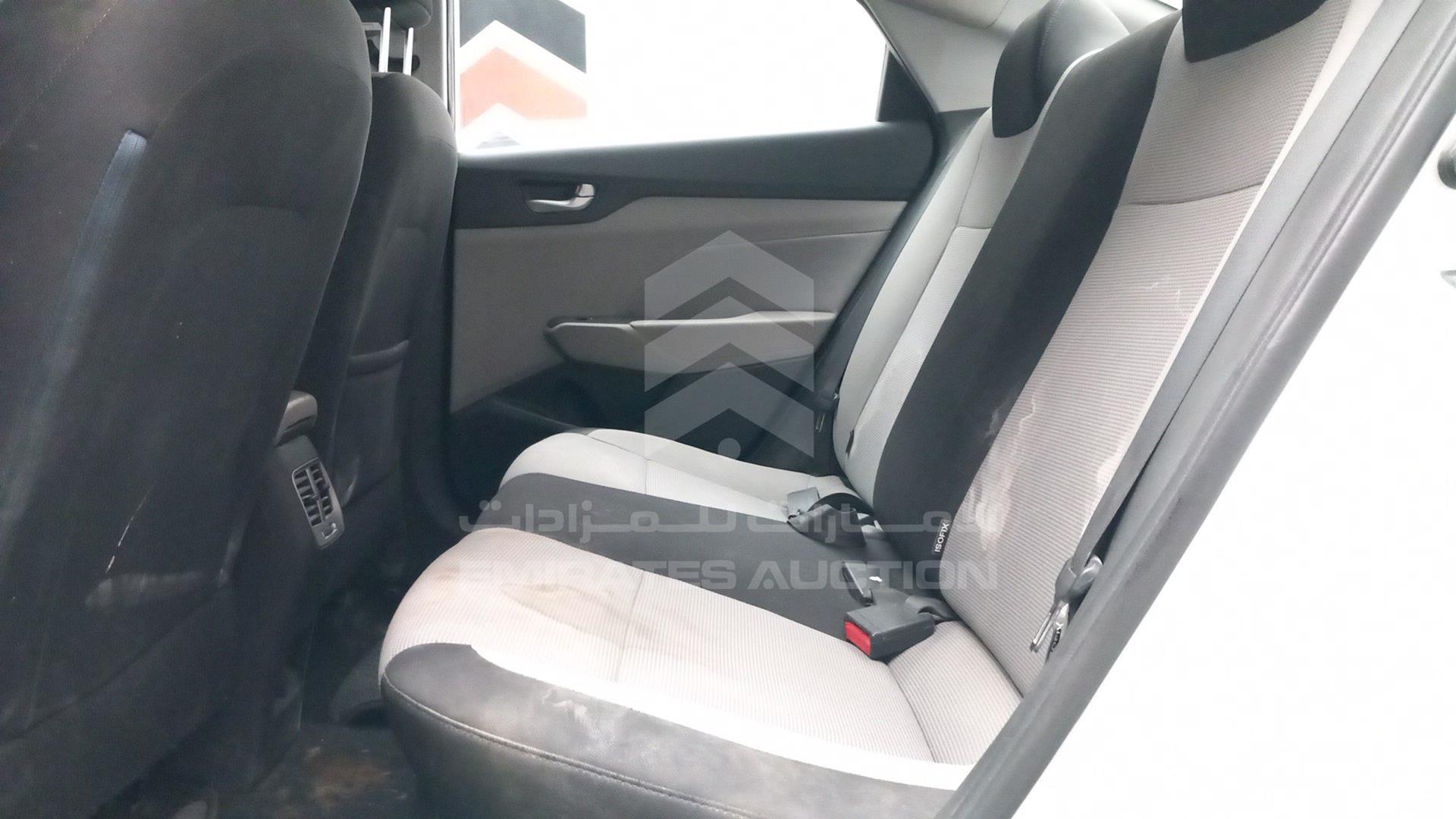 2019 HYUNDAI ACCENT VIN: MALC741C3KM105441