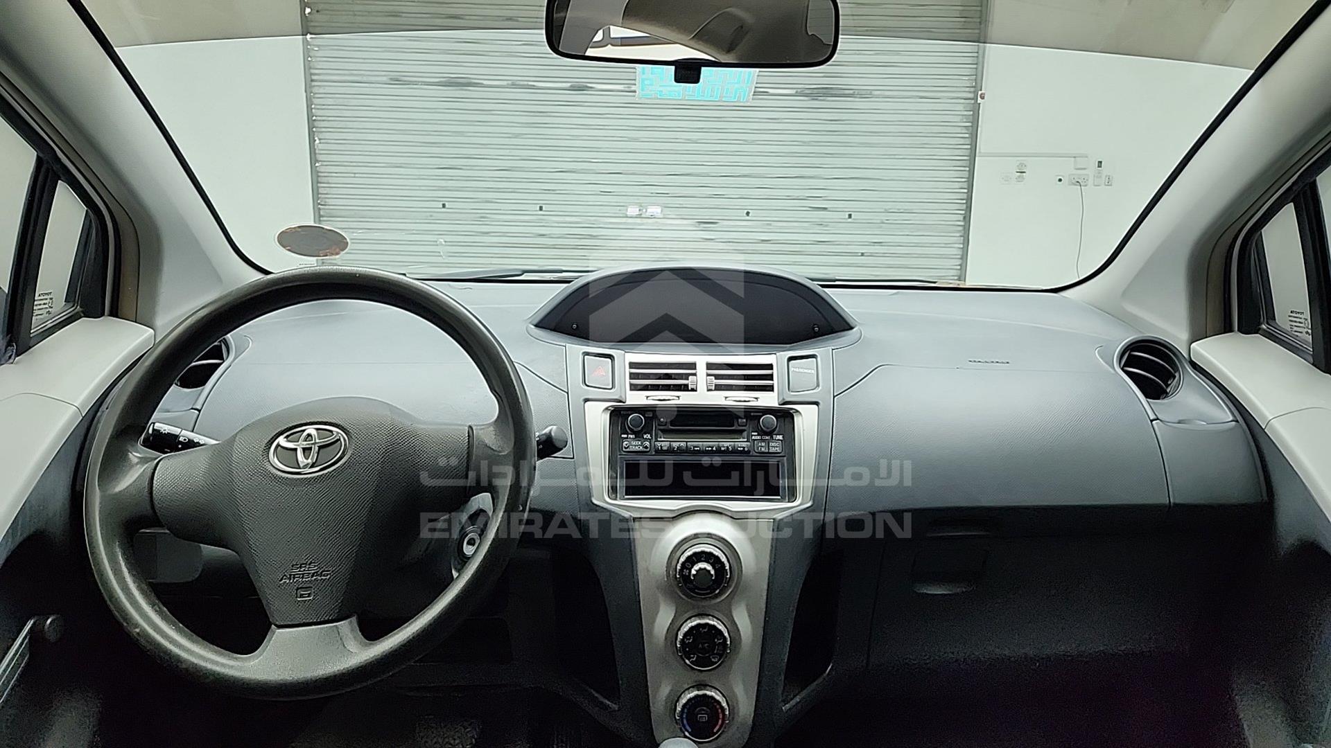 2008 TOYOTA YARIS VIN: JTDKW923185102750
